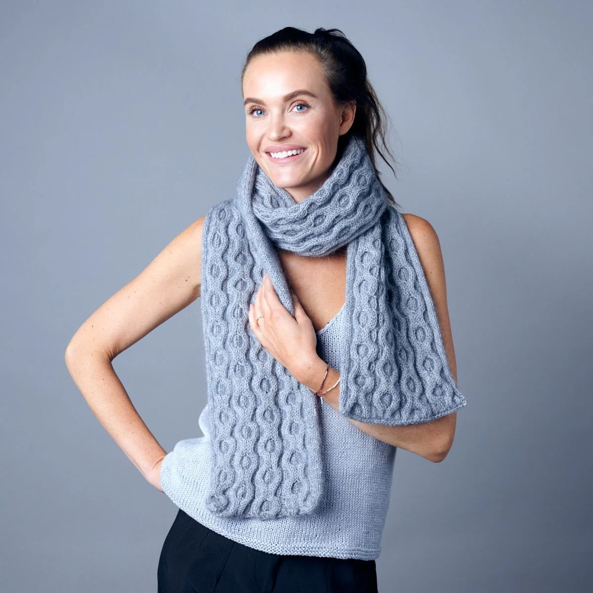 22881-dee-scarf-1.webp