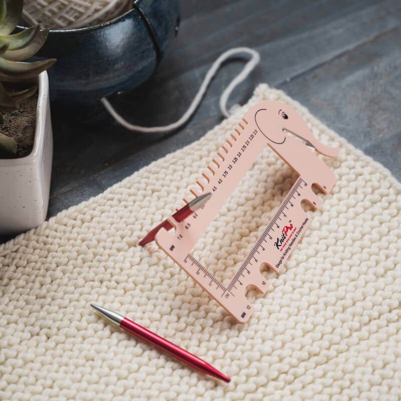 2334-crochet-hooks-knitting-needles-gauge-1.webp