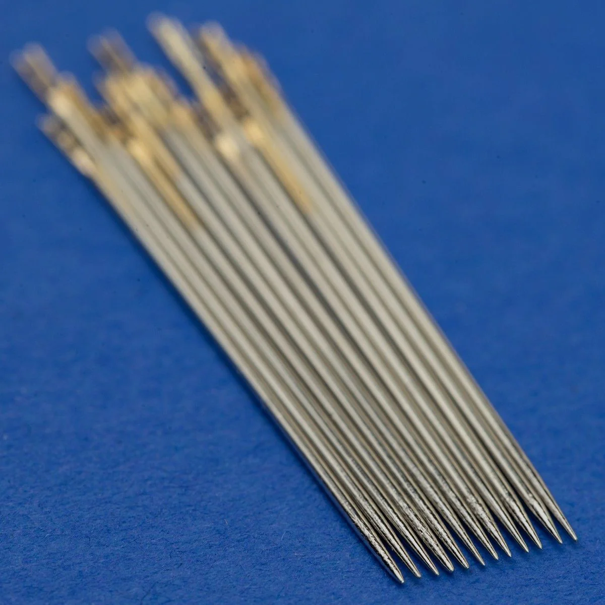 2403-self-threading-needles-1.webp