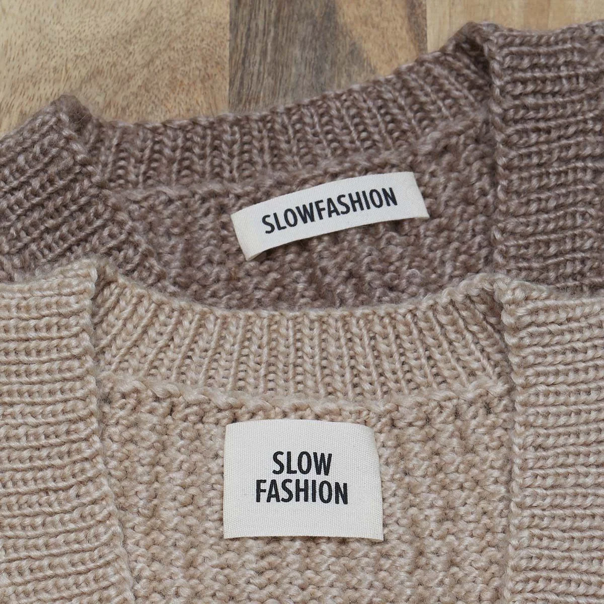 24114-10-labels-wool-is-cool-1.webp