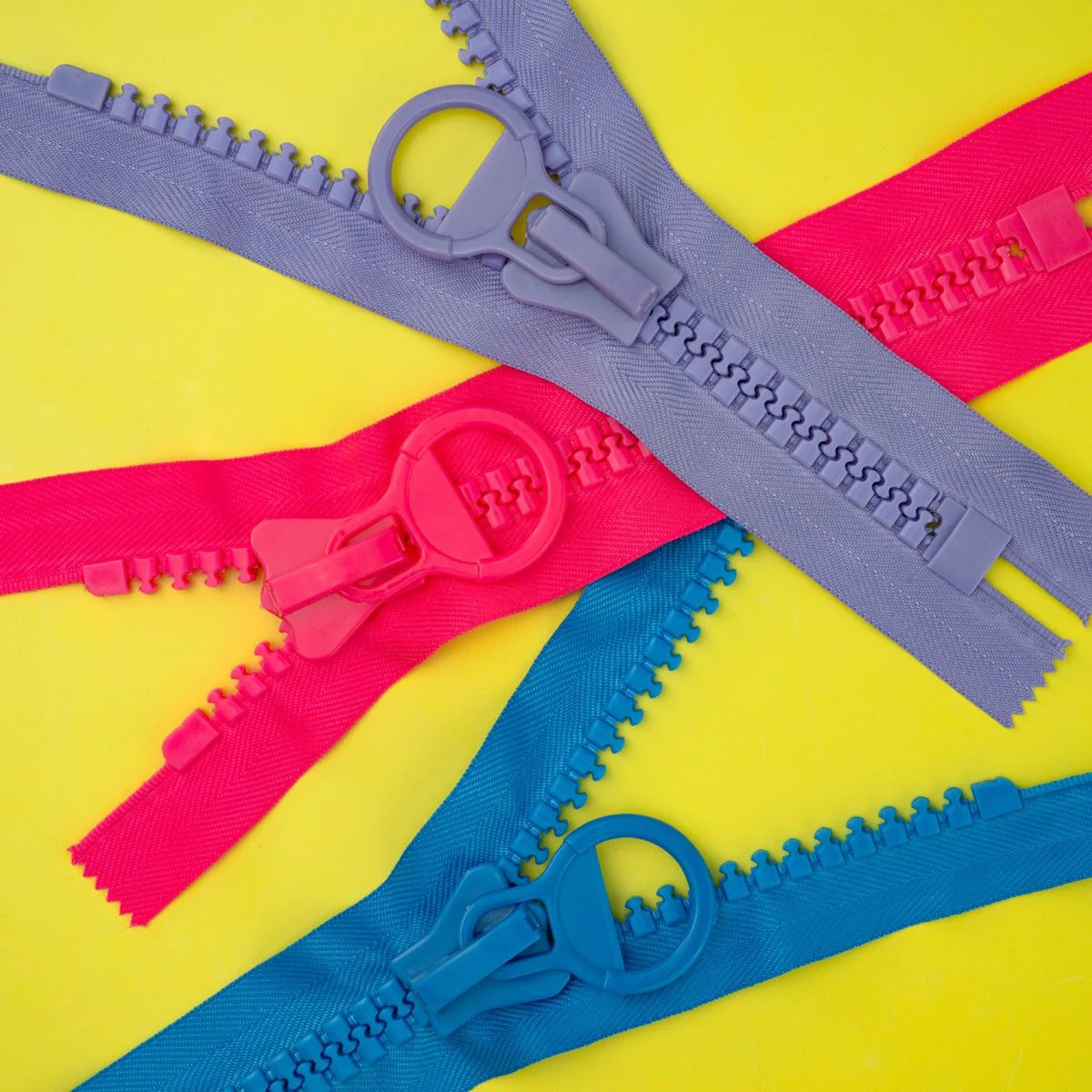 Giant Zipper
