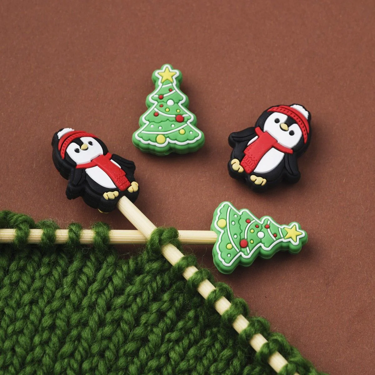 2798-christmas-stitch-stoppers-1.webp