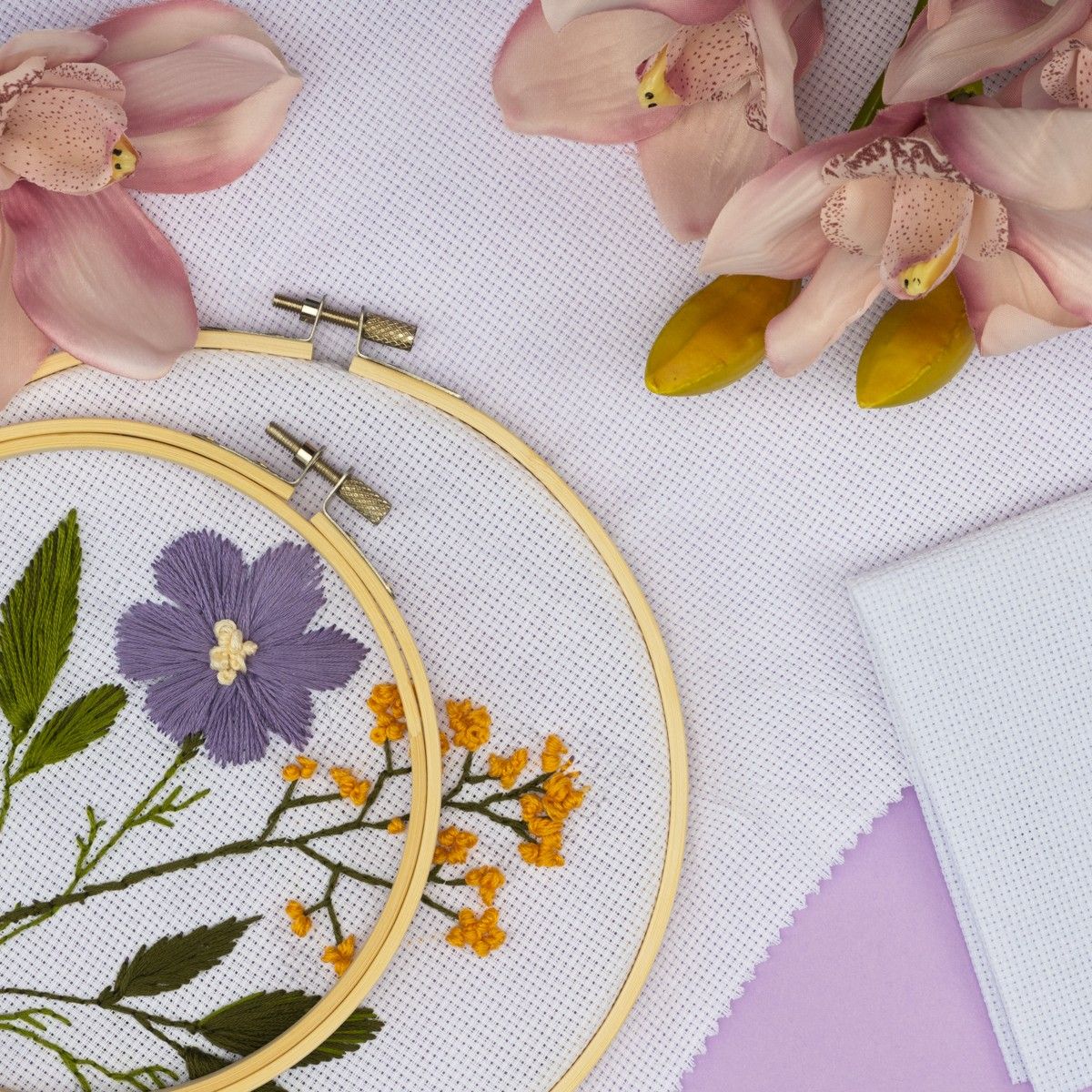 2872-embroidery-ring-with-fabric-1.webp