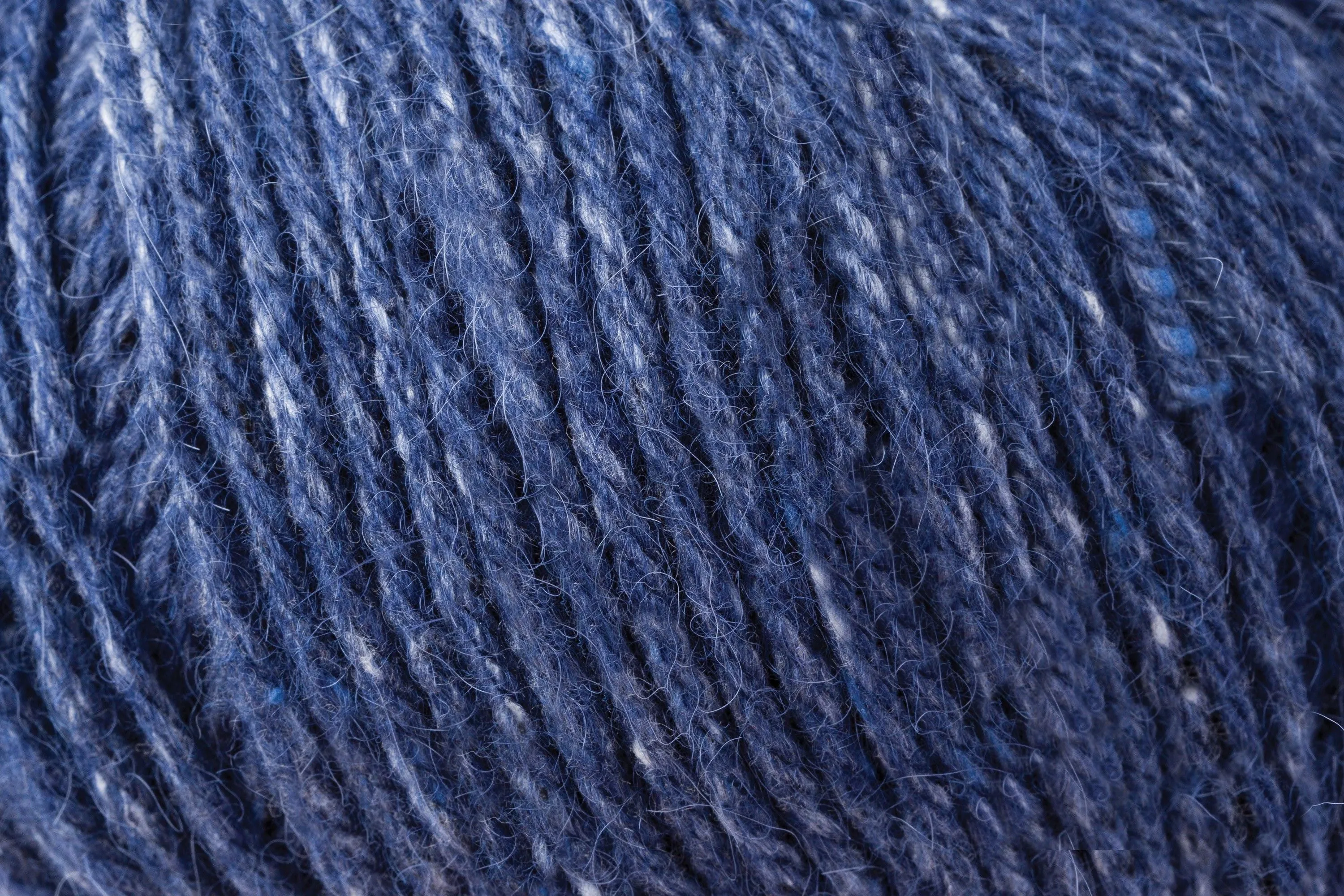 5220-felted-tweed-aran-1.webp
