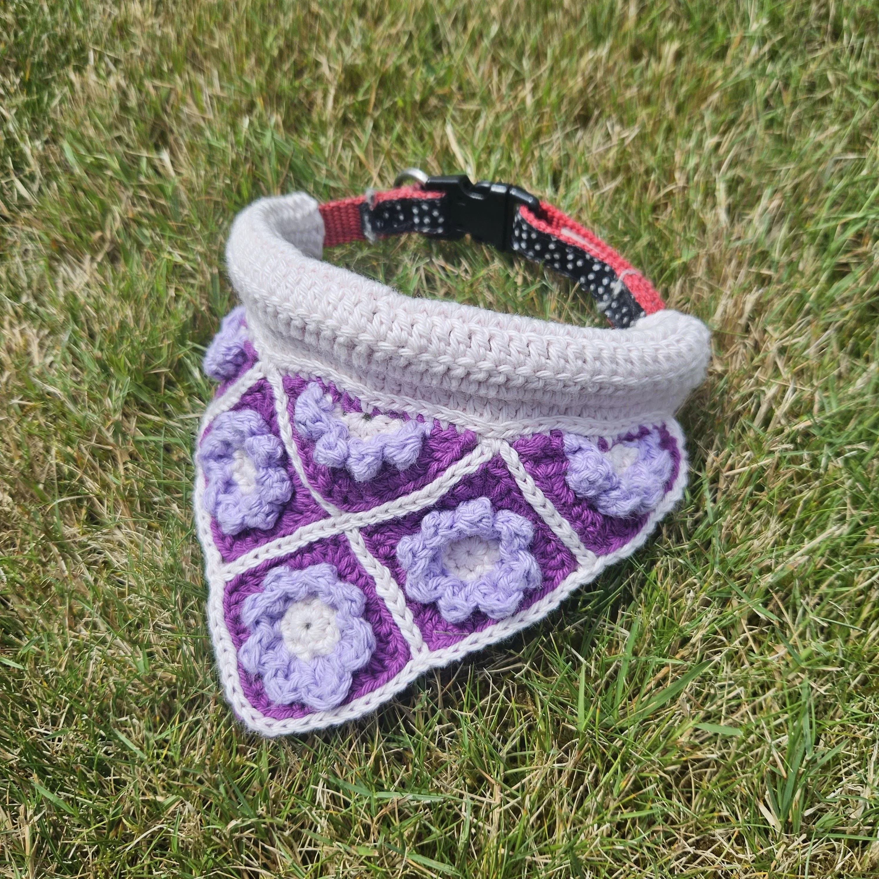 561-millie-s-dog-bandana-1.webp