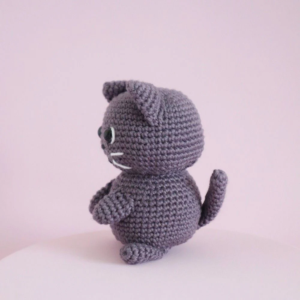 5639-pot-pet-kitty-amigurumi-1.webp