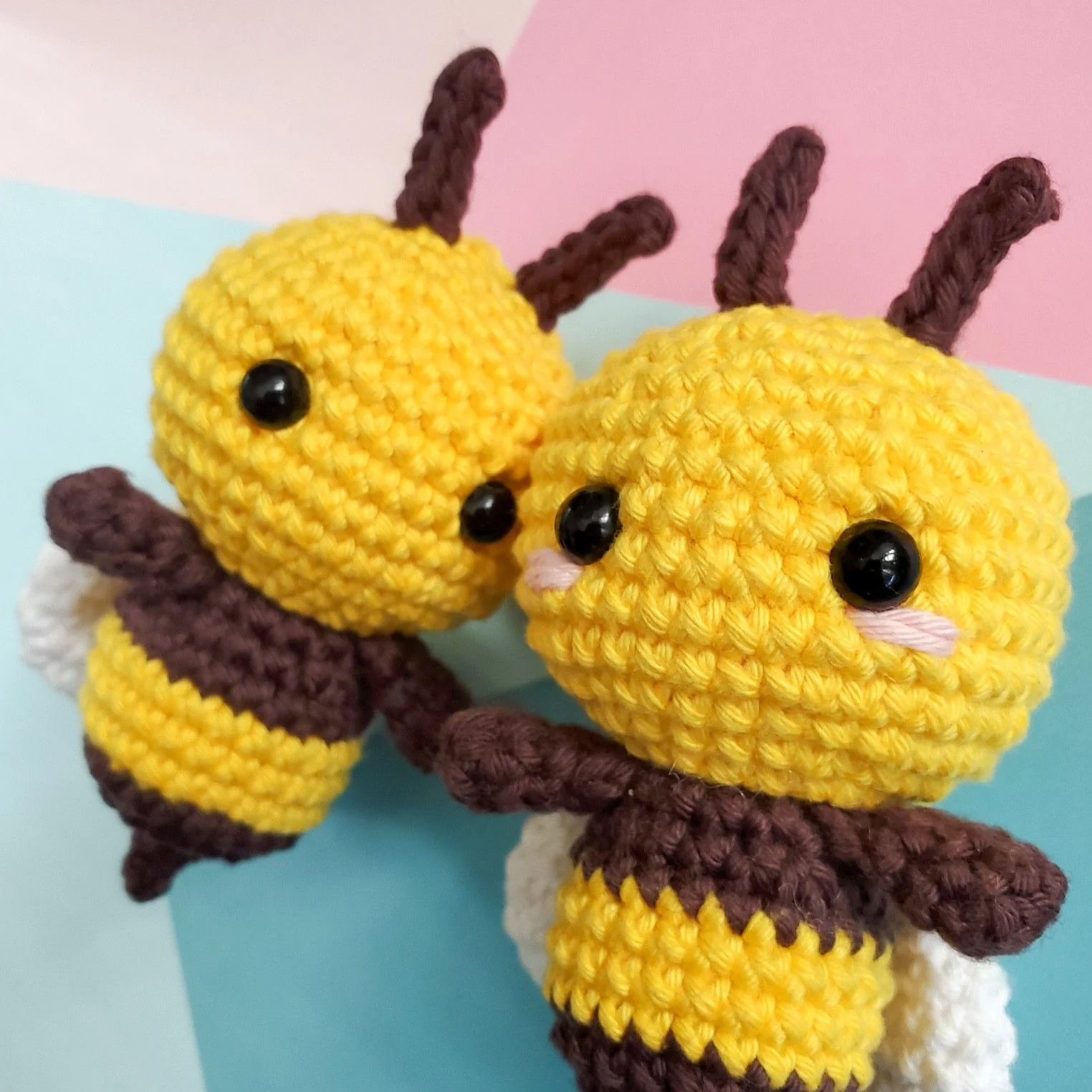 5646-bumbo-the-bee-1.webp