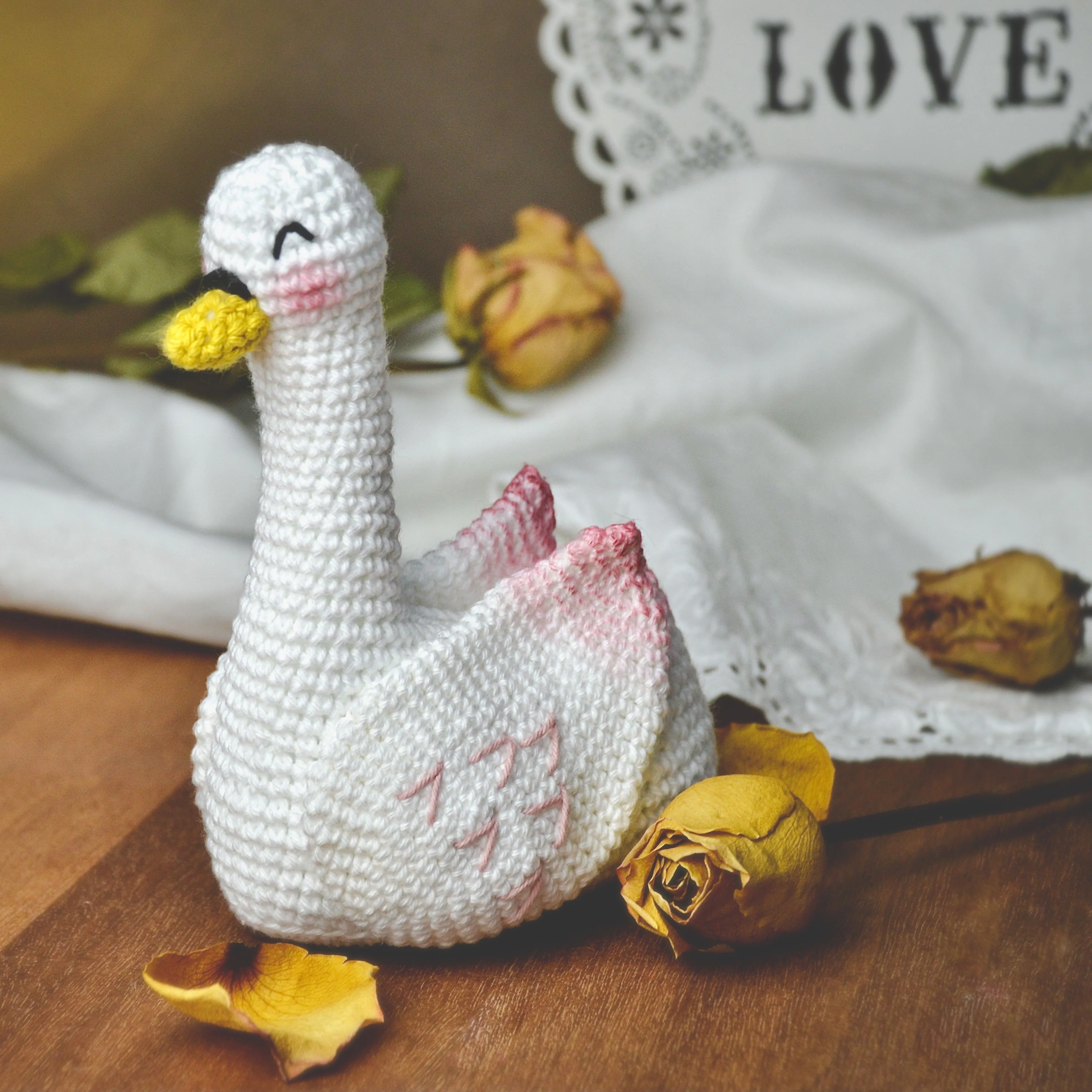 Valentina - Swan