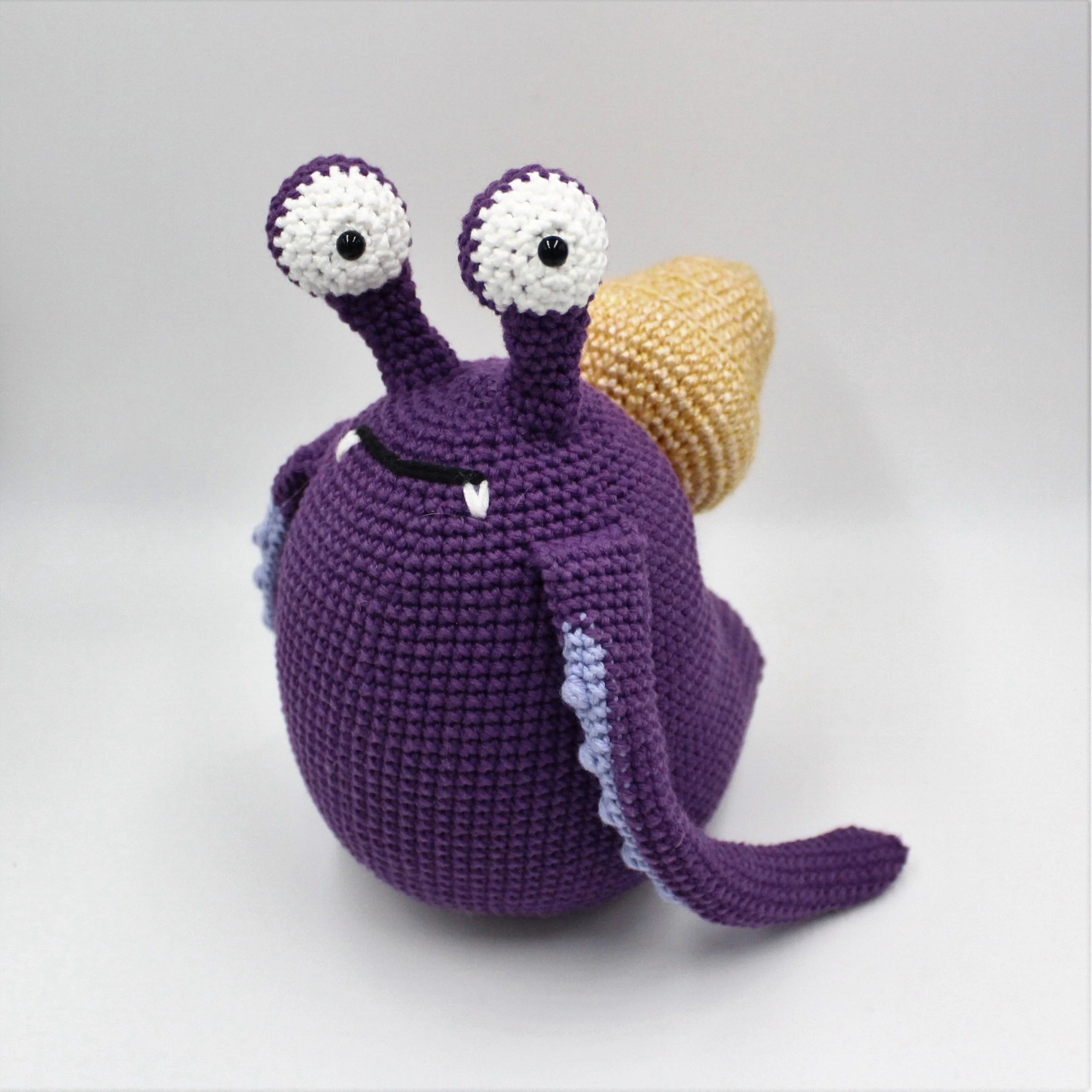 5663-monster-sebastian-1.webp