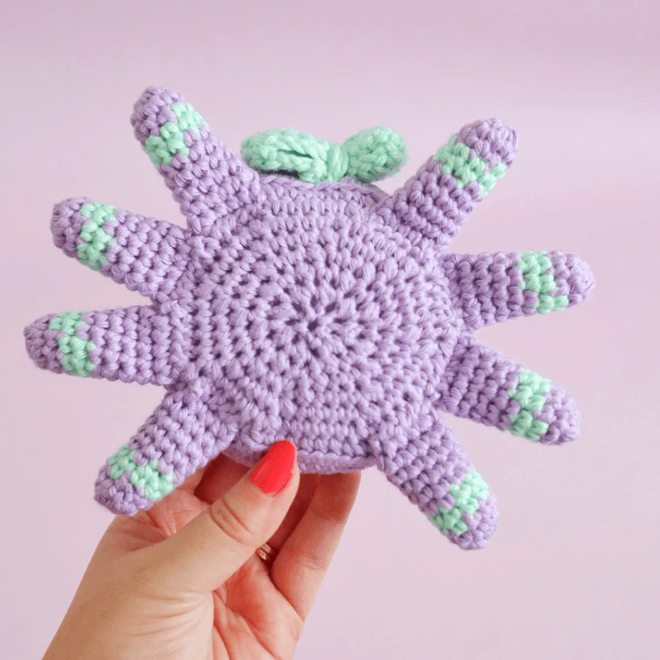 5671-earl-the-spider-1.webp