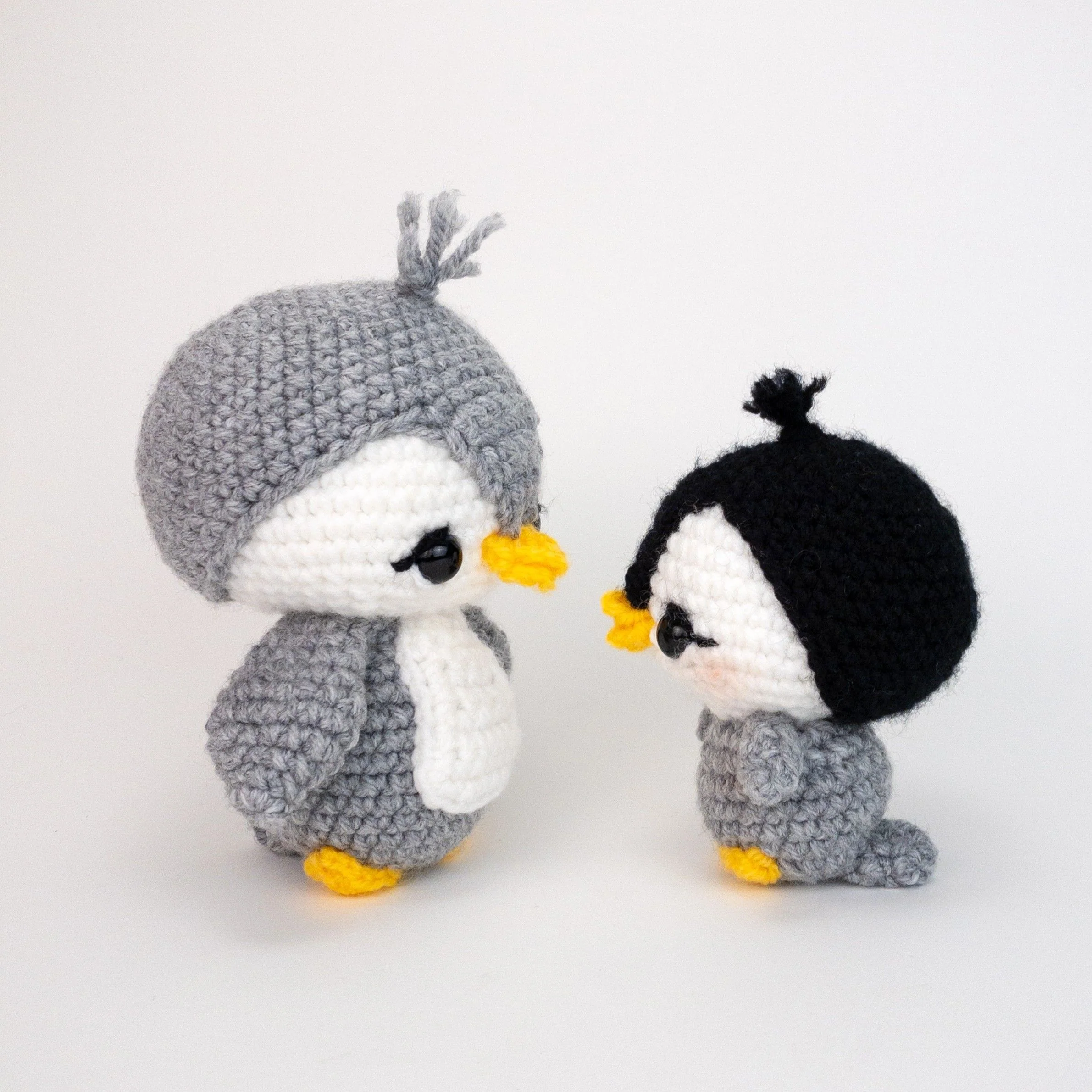 5678-mama-penguin-baby-piper-1.webp