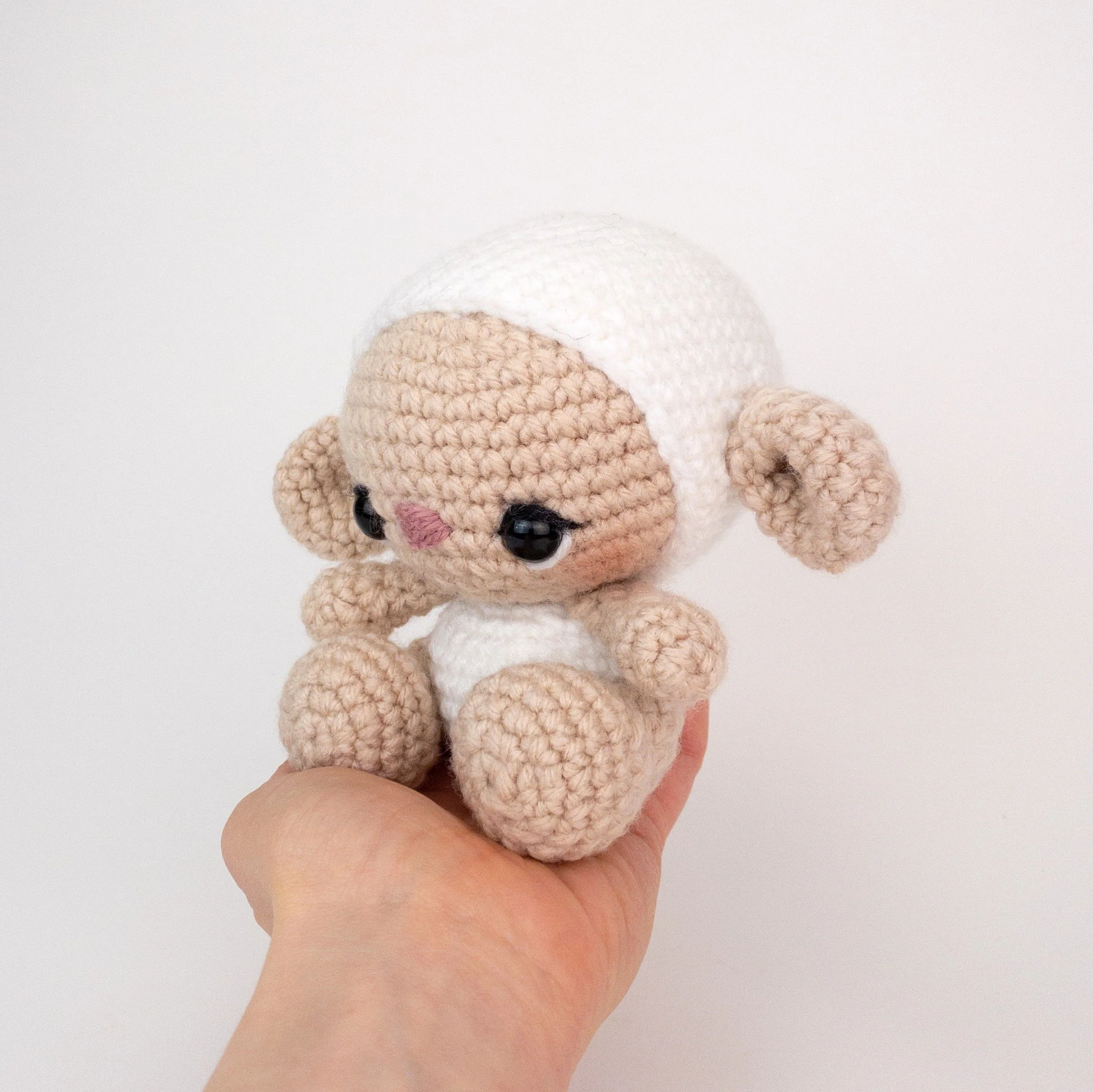 5688-lila-the-lamb-1.webp