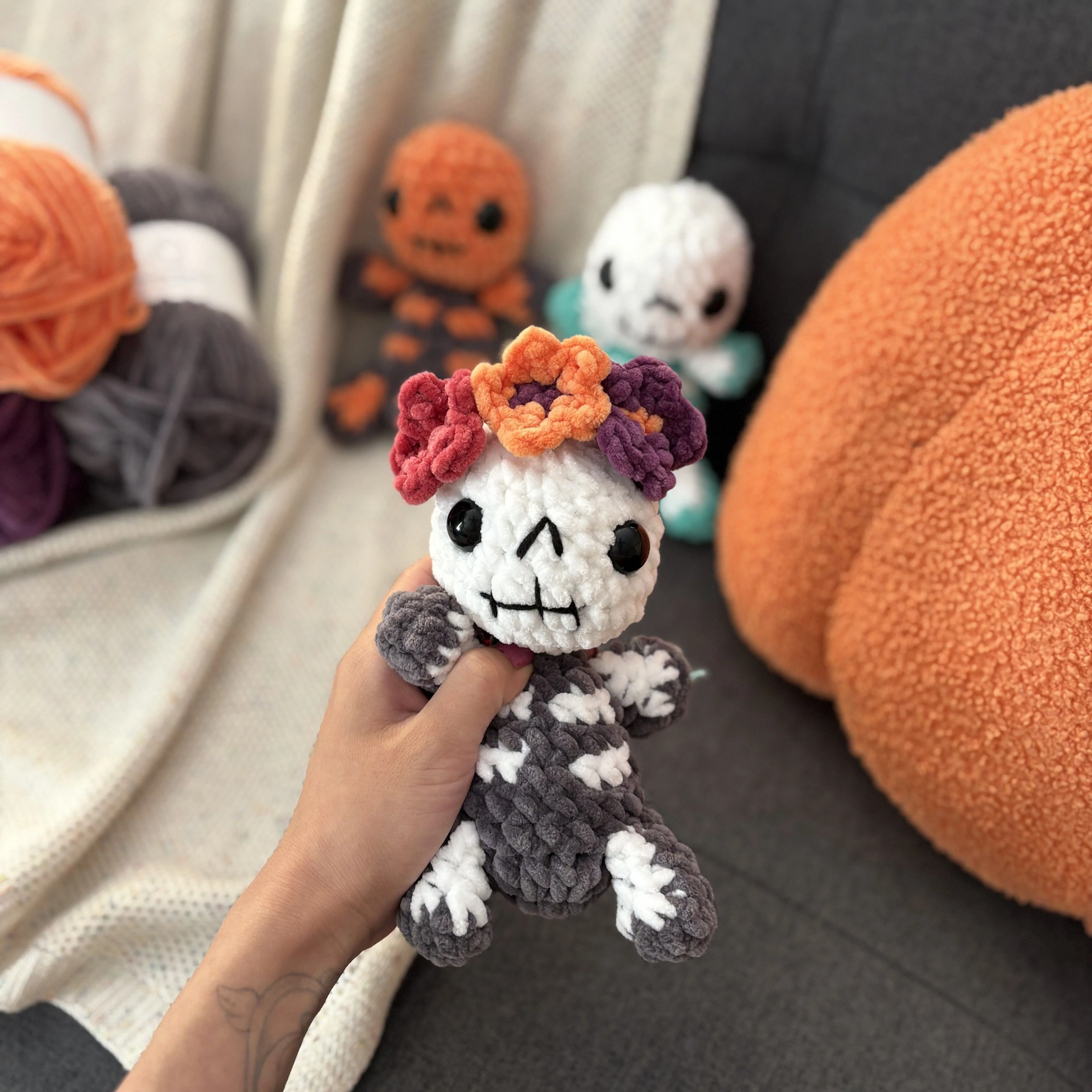 5689-sugar-the-skeleton-1.webp