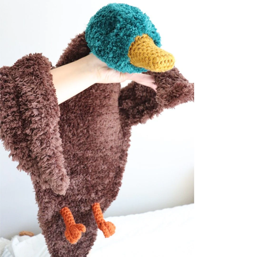 5691-miller-the-mallard-duck-giant-amigurumi-1.webp