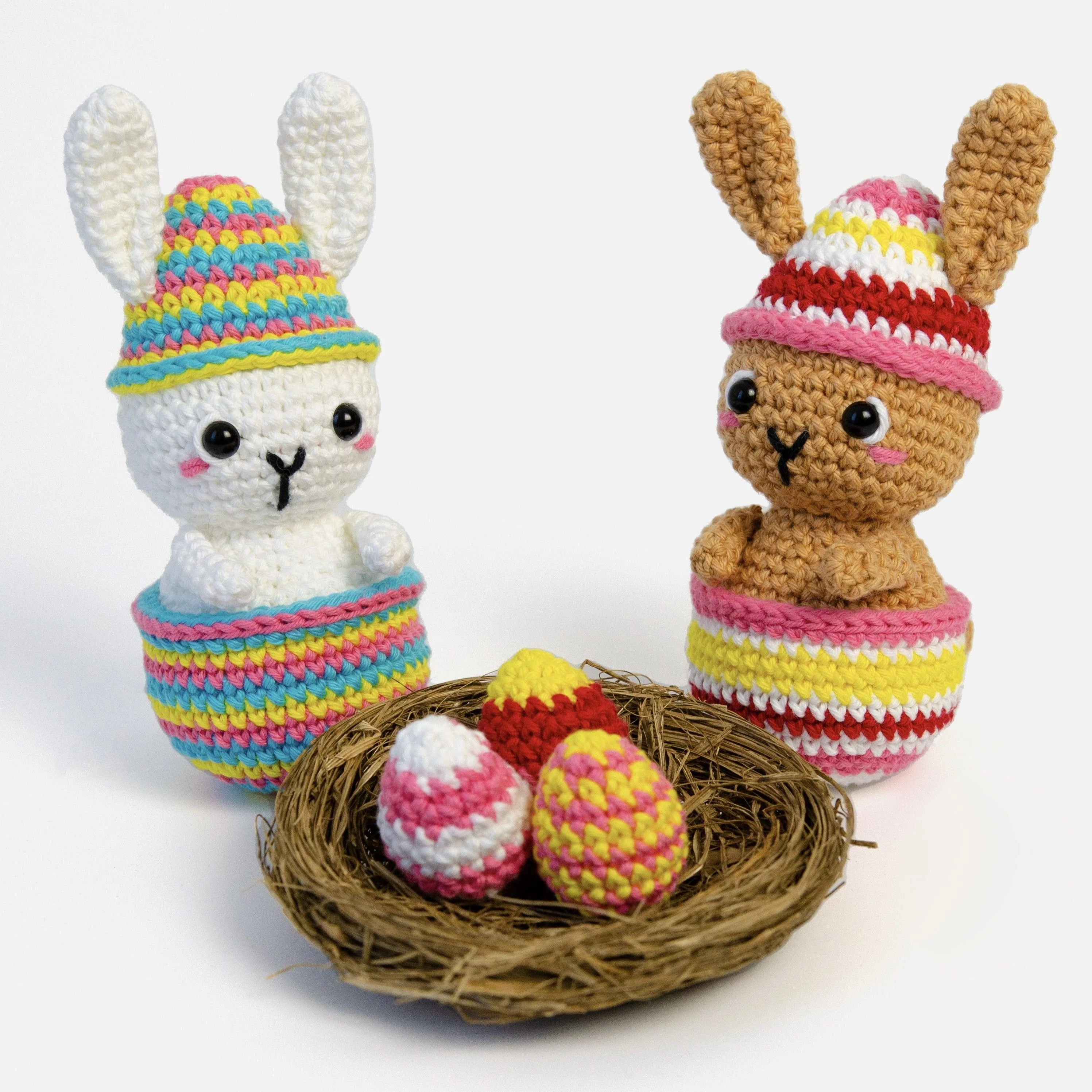 5704-az-lia-easter-bunnies-1.webp
