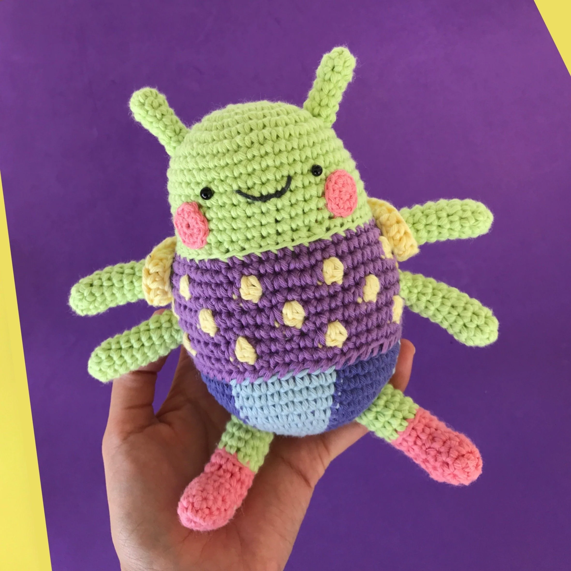 5731-kalli-the-friendly-alien-1.webp