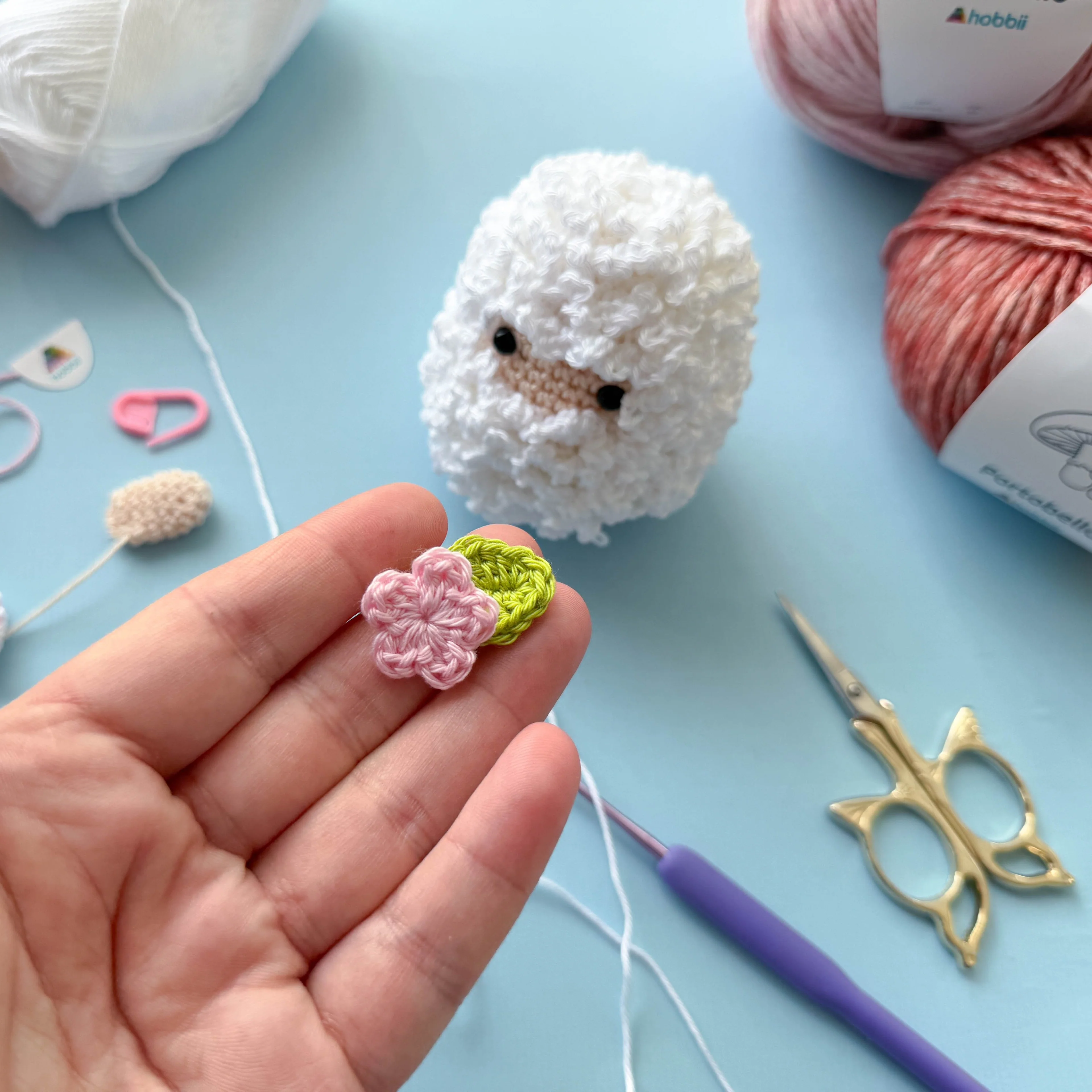 5776-sheep-easter-surprise-egg-1.webp