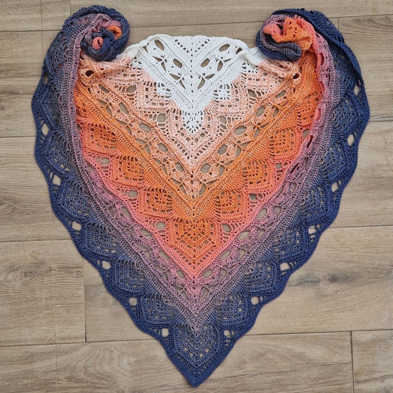 578-ceylontea-shawl-1.jpg