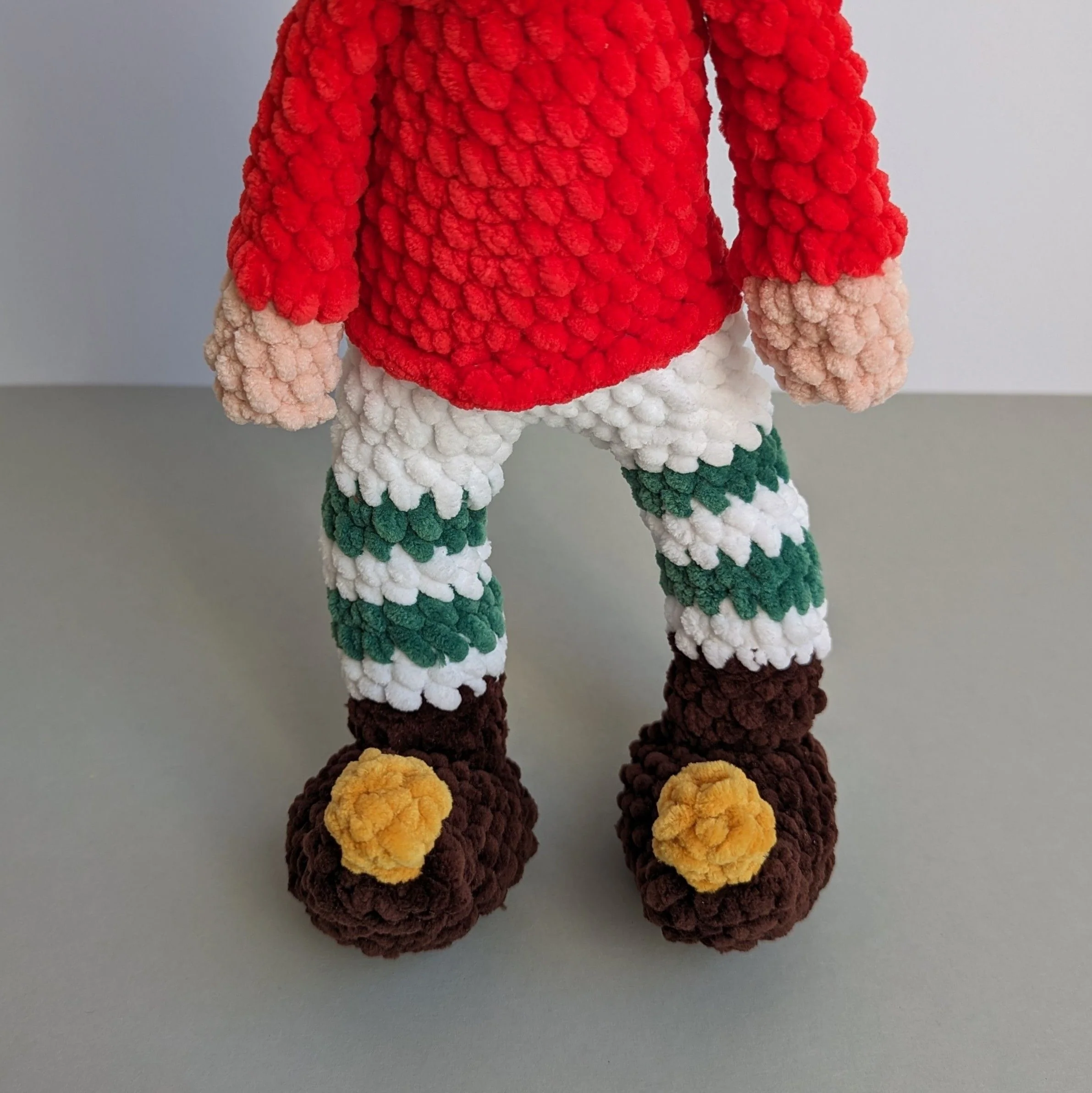 5821-elf-on-the-shelf-1.webp