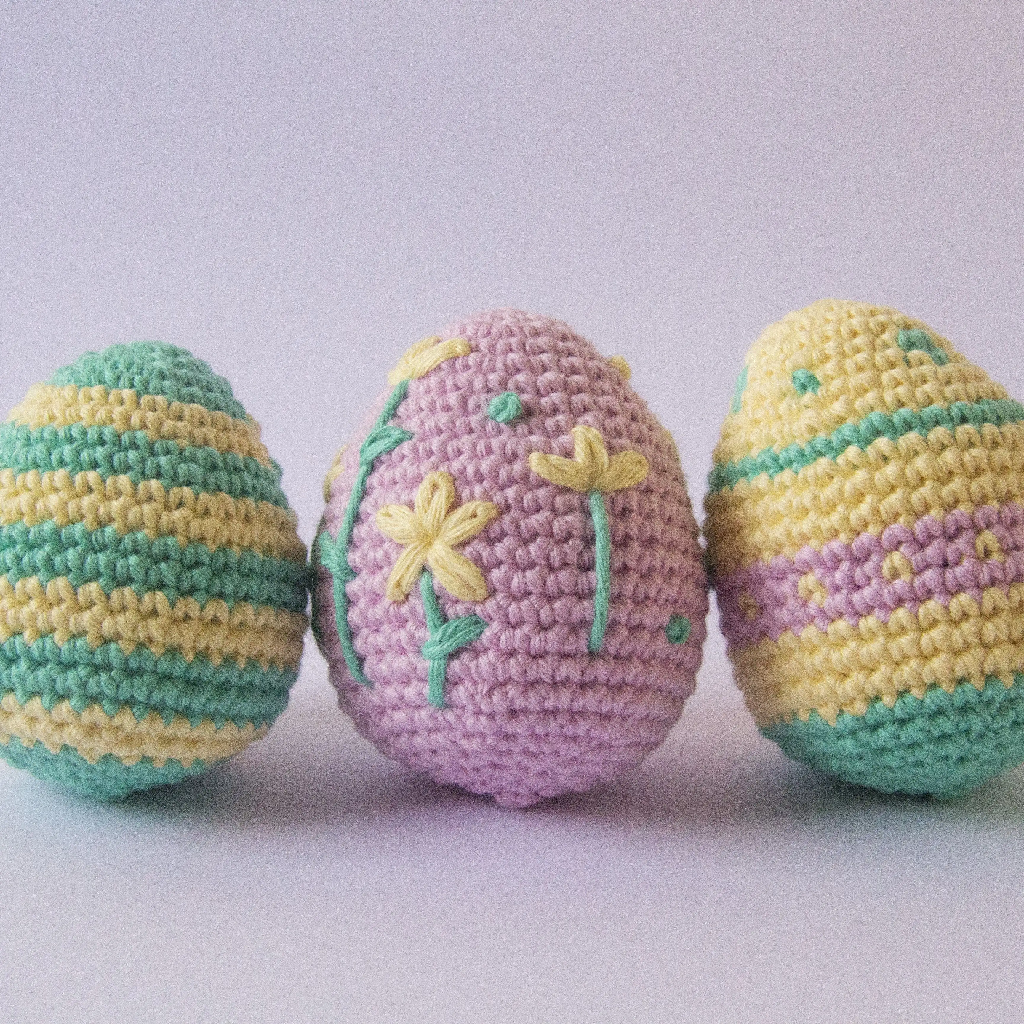 5823-lucy-the-easter-lamb-1.webp