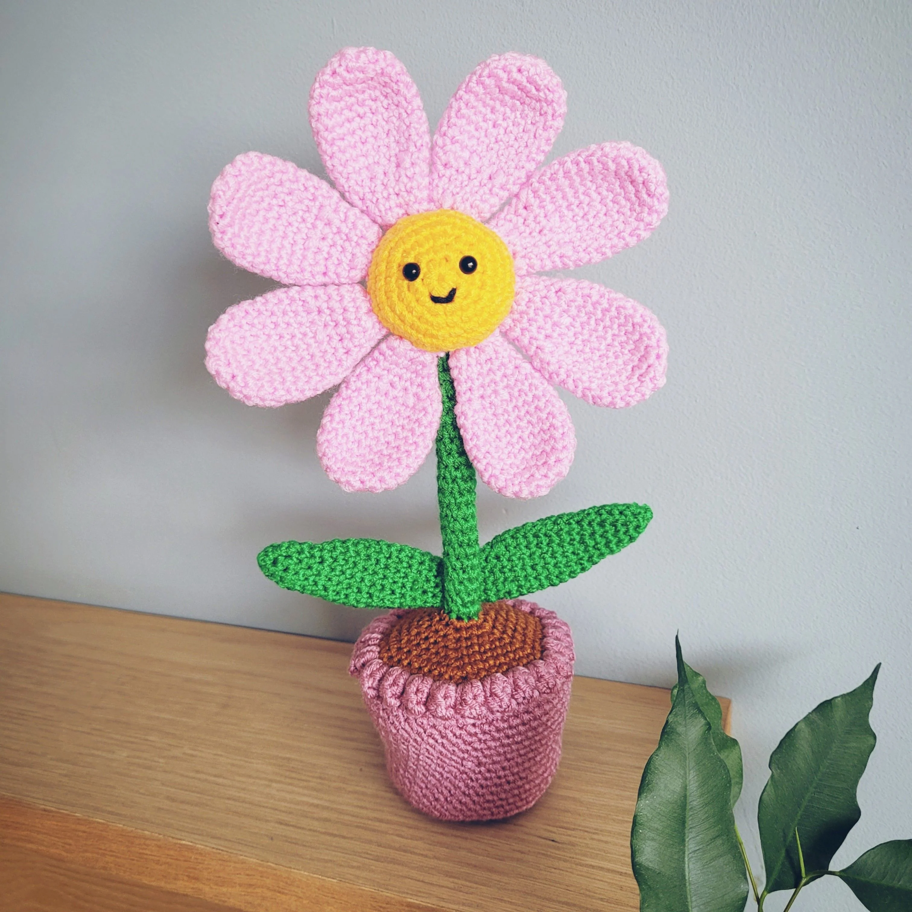 Flora The Flowerpot