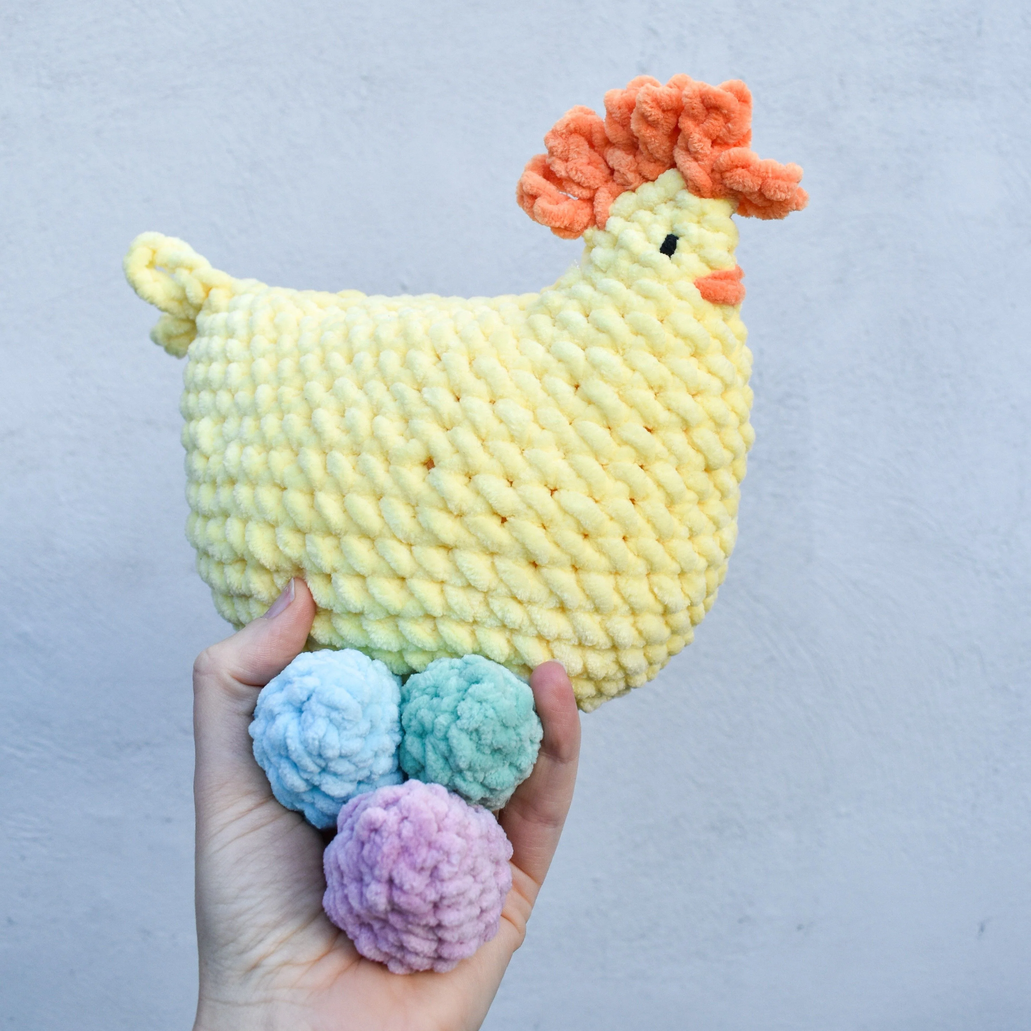 Henny - Chicken with Eggs