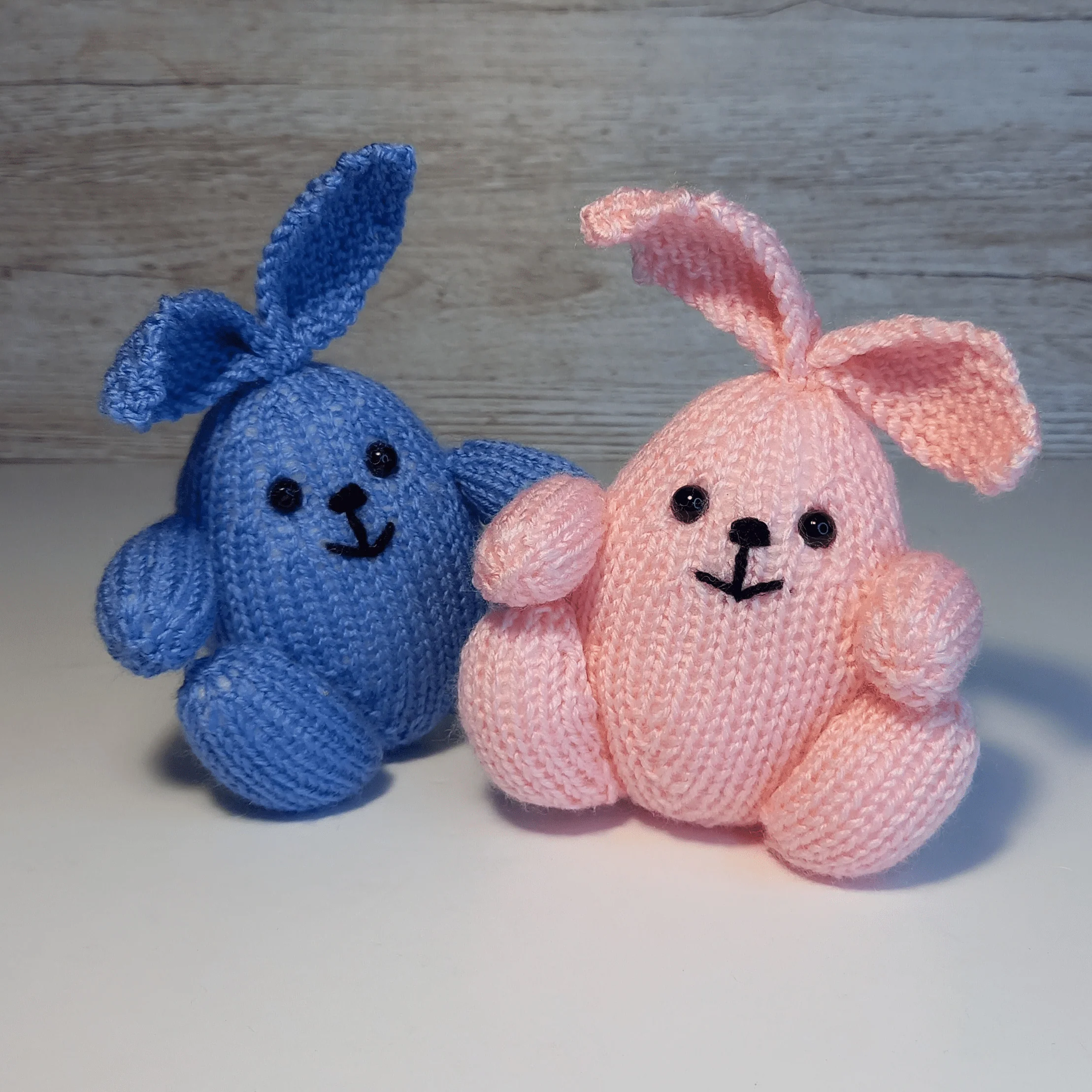 5868-easter-bunnies-easter-decor-1.webp