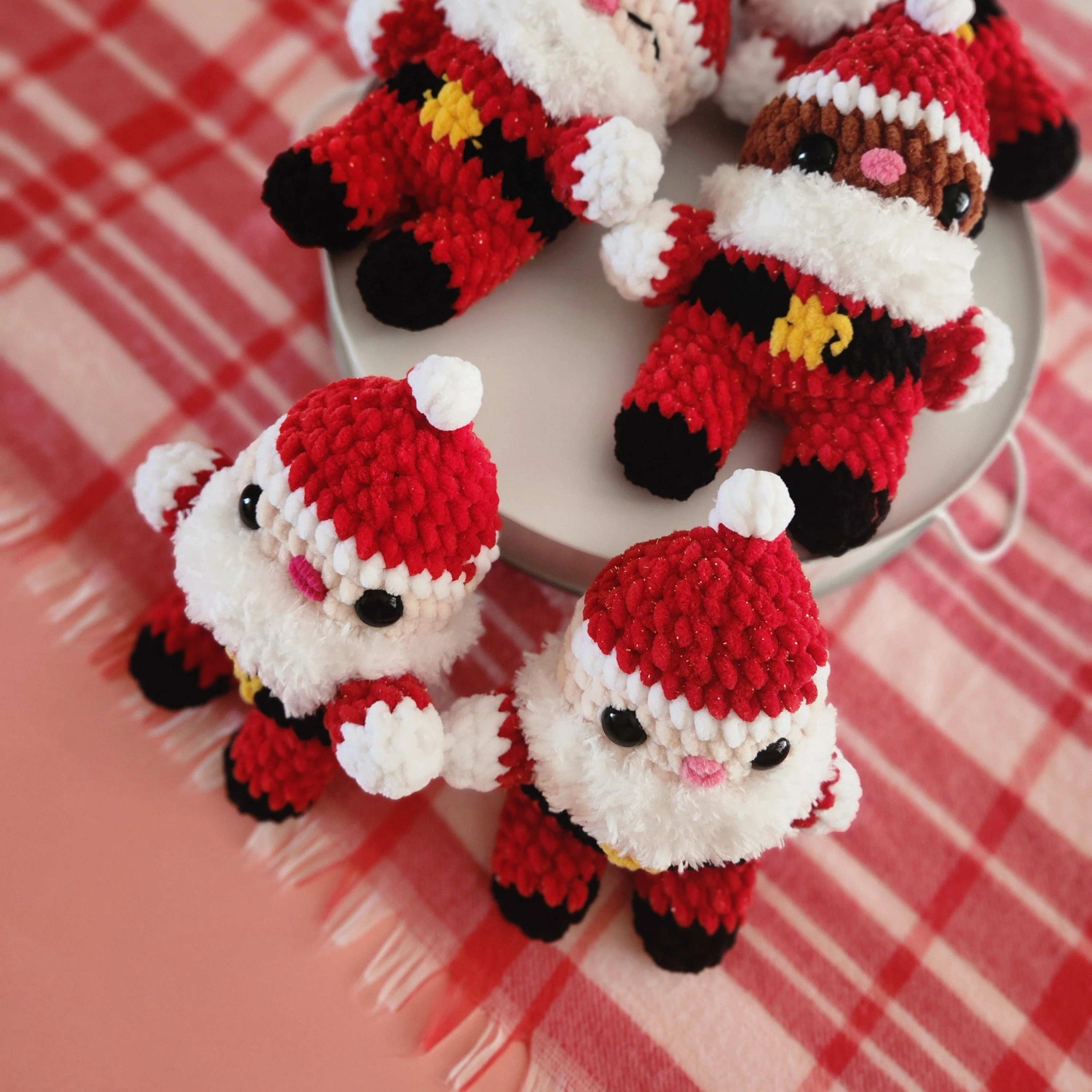 5879-santa-squish-1.webp