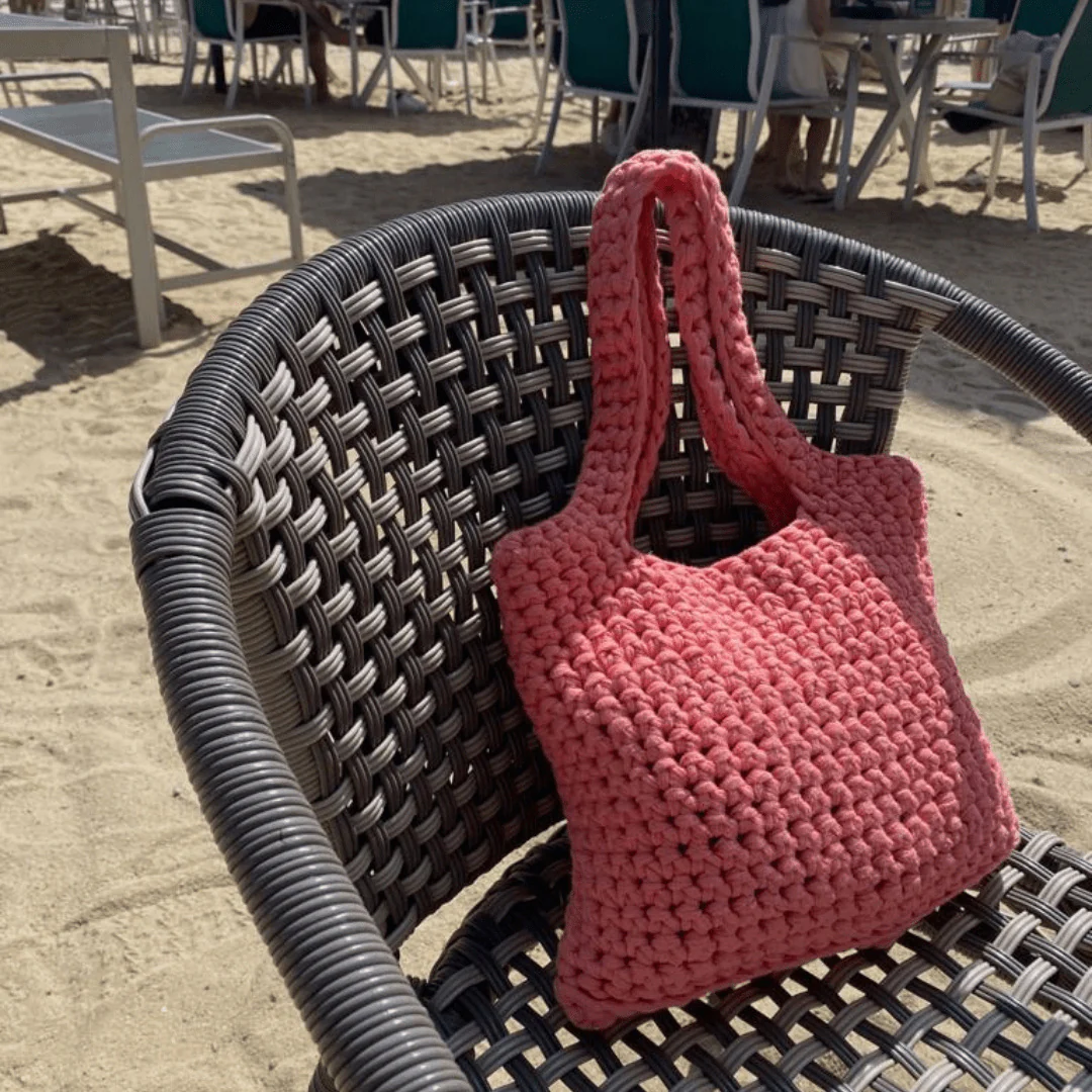 588-trendy-everyday-handbag-1.webp