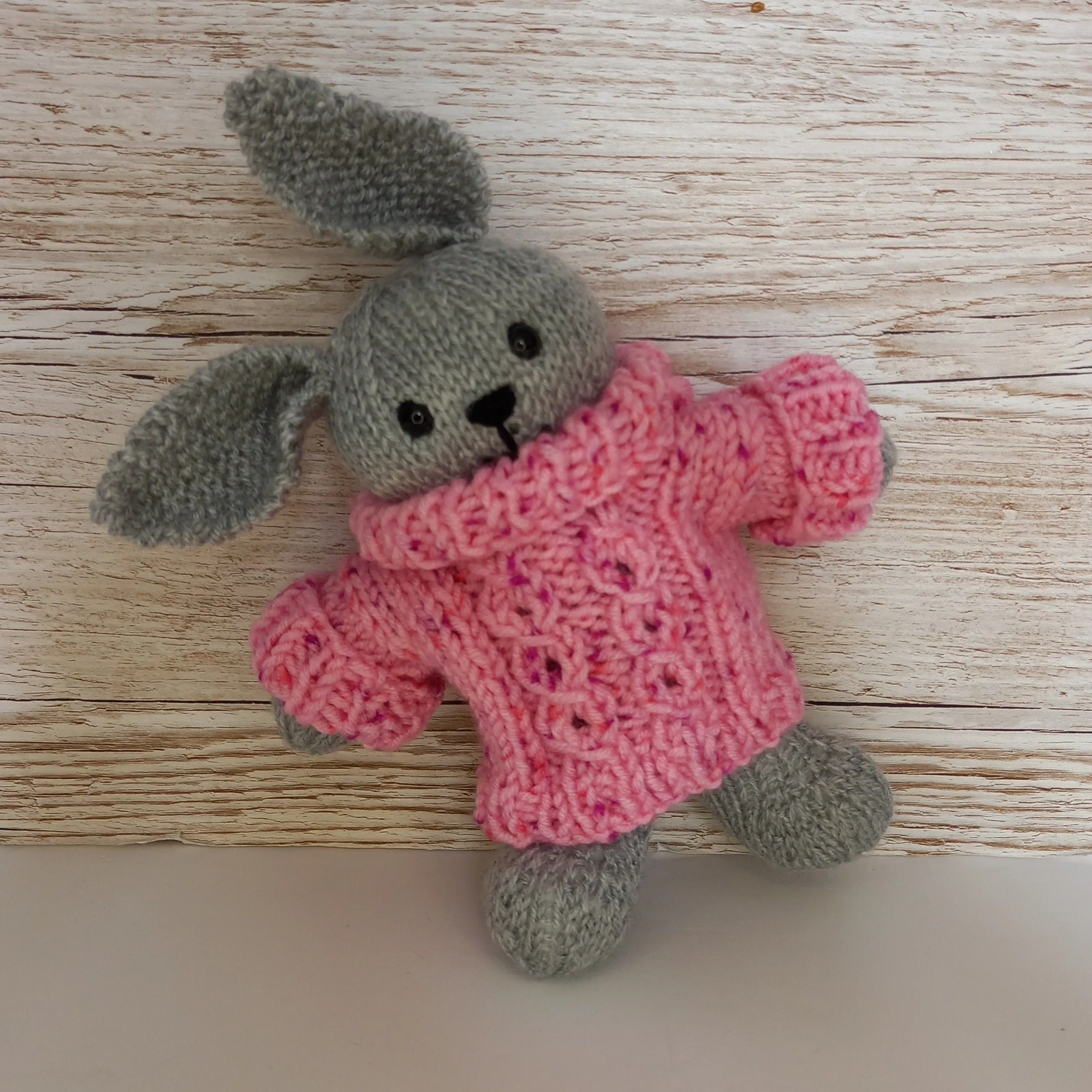 5883-bunny-in-sweater-1.webp