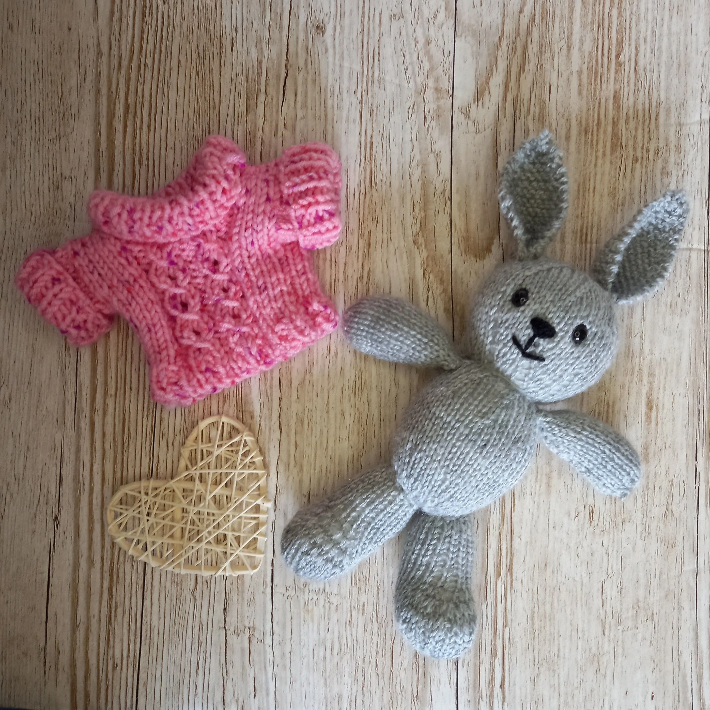5883-bunny-in-sweater-1.webp