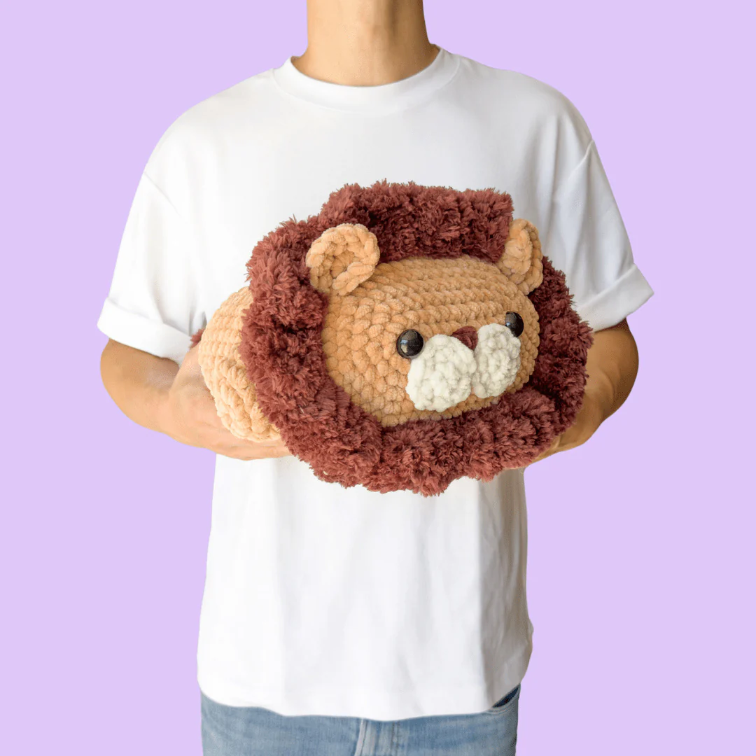 Giant Lion