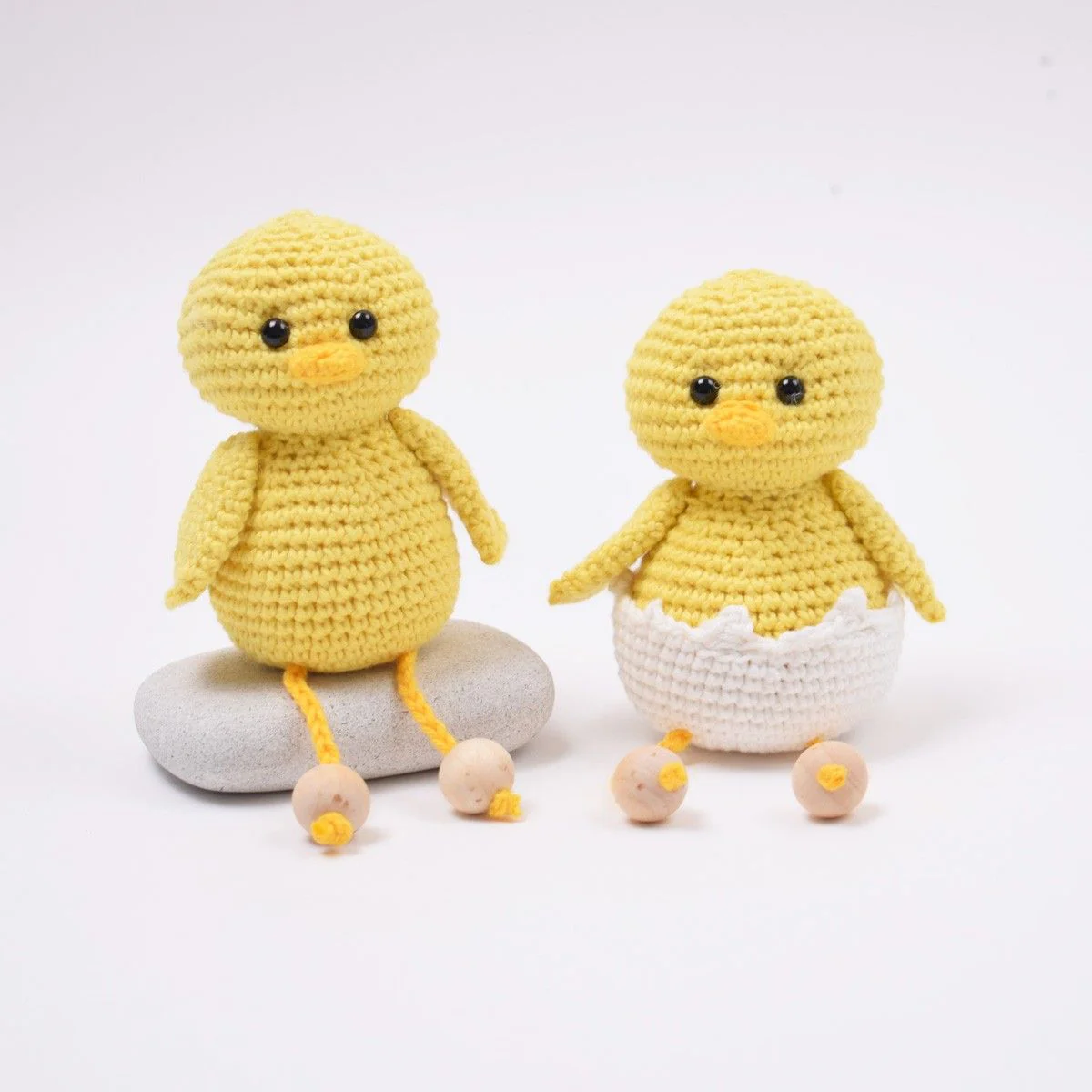 Easter Chicks with Shell - Small