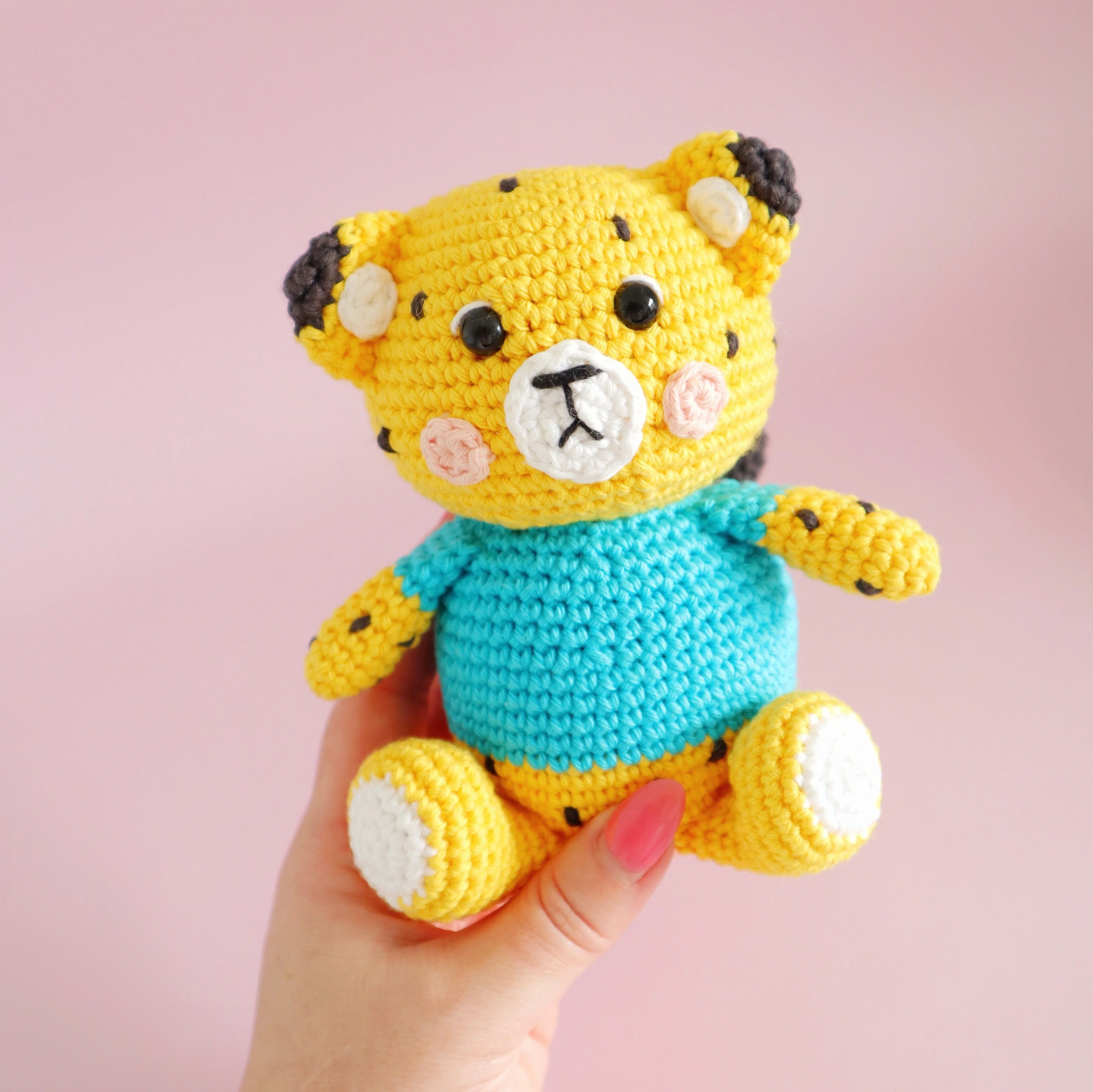 5974-carl-the-cheetah-1.webp