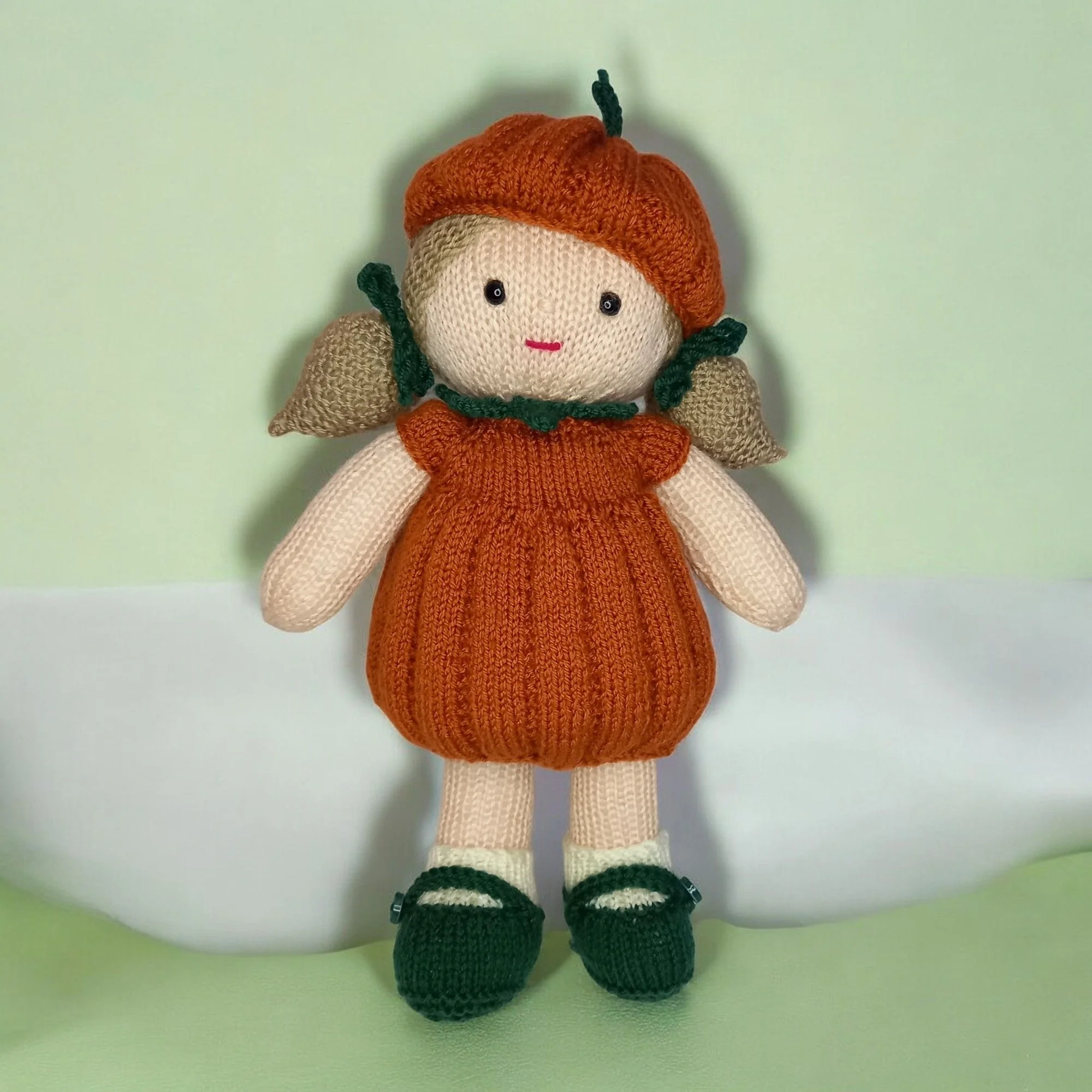 6040-pumpkin-outfit-doll-clothes-1.webp
