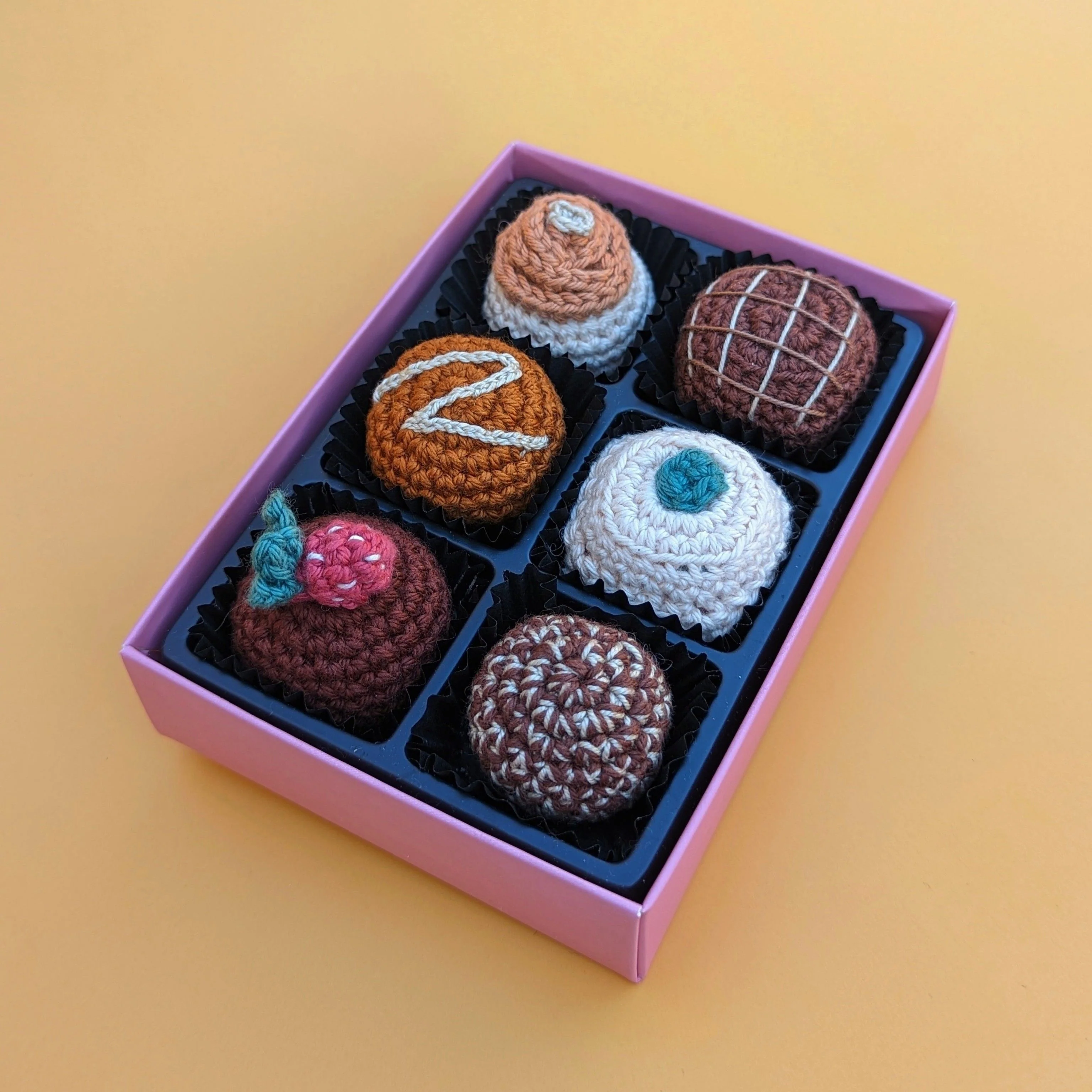 6043-filled-chocolates-1.webp