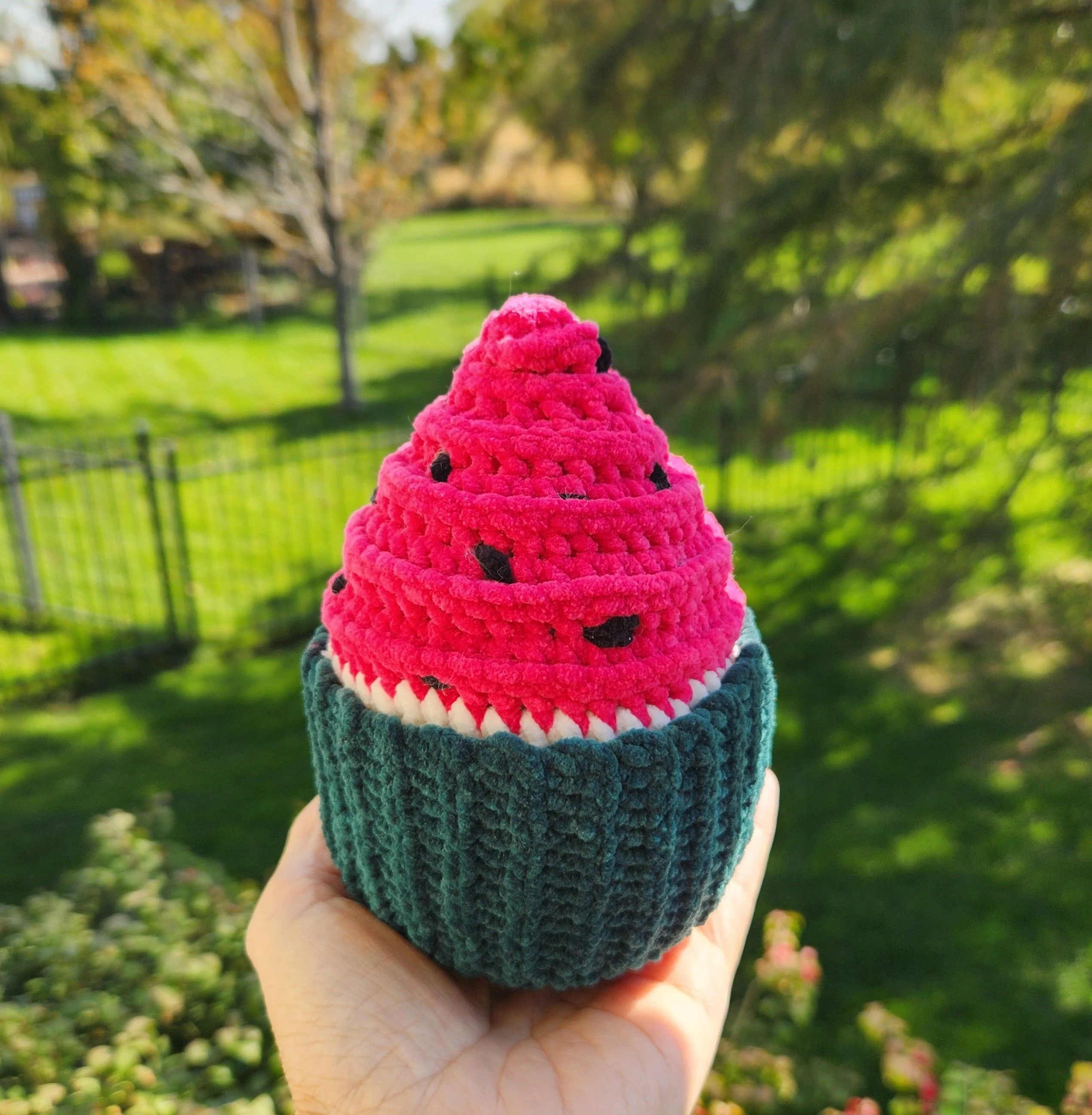 6127-watermelon-cupcake-1.webp
