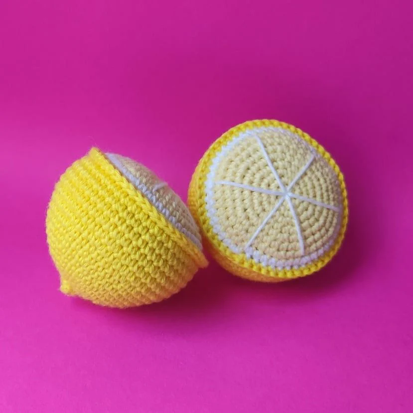 6155-lemon-play-food-1.webp