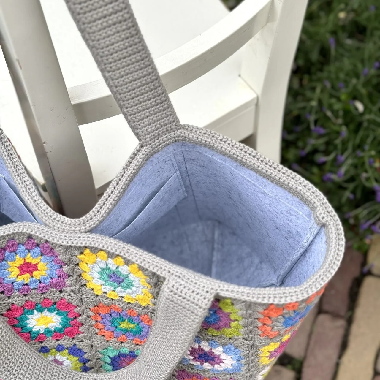 618-flower-square-bag-1.webp