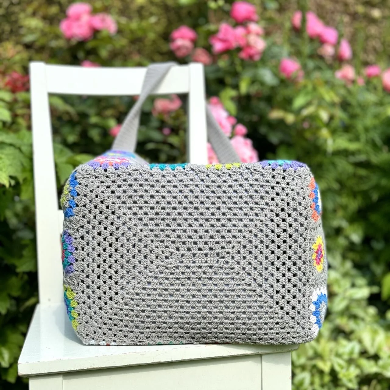 618-flower-square-bag-1.webp