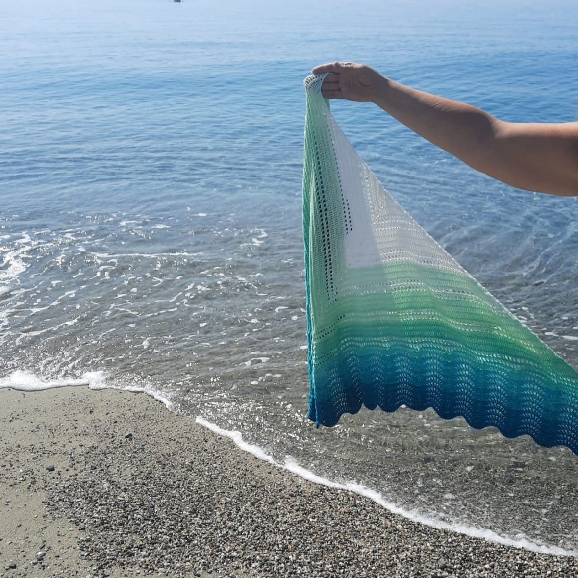 Waves - Shawl