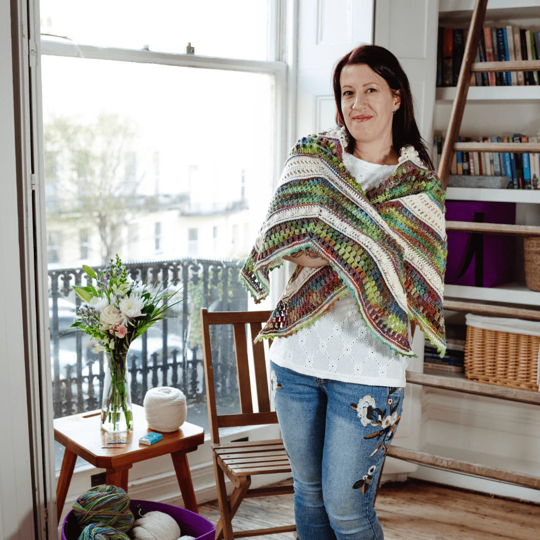 620-be-your-own-star-shawl-1.webp