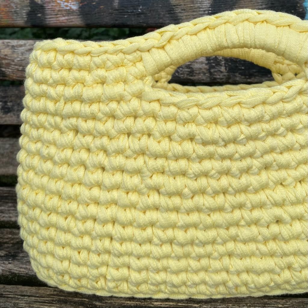 628-crochet-shopper-bag-1.jpg