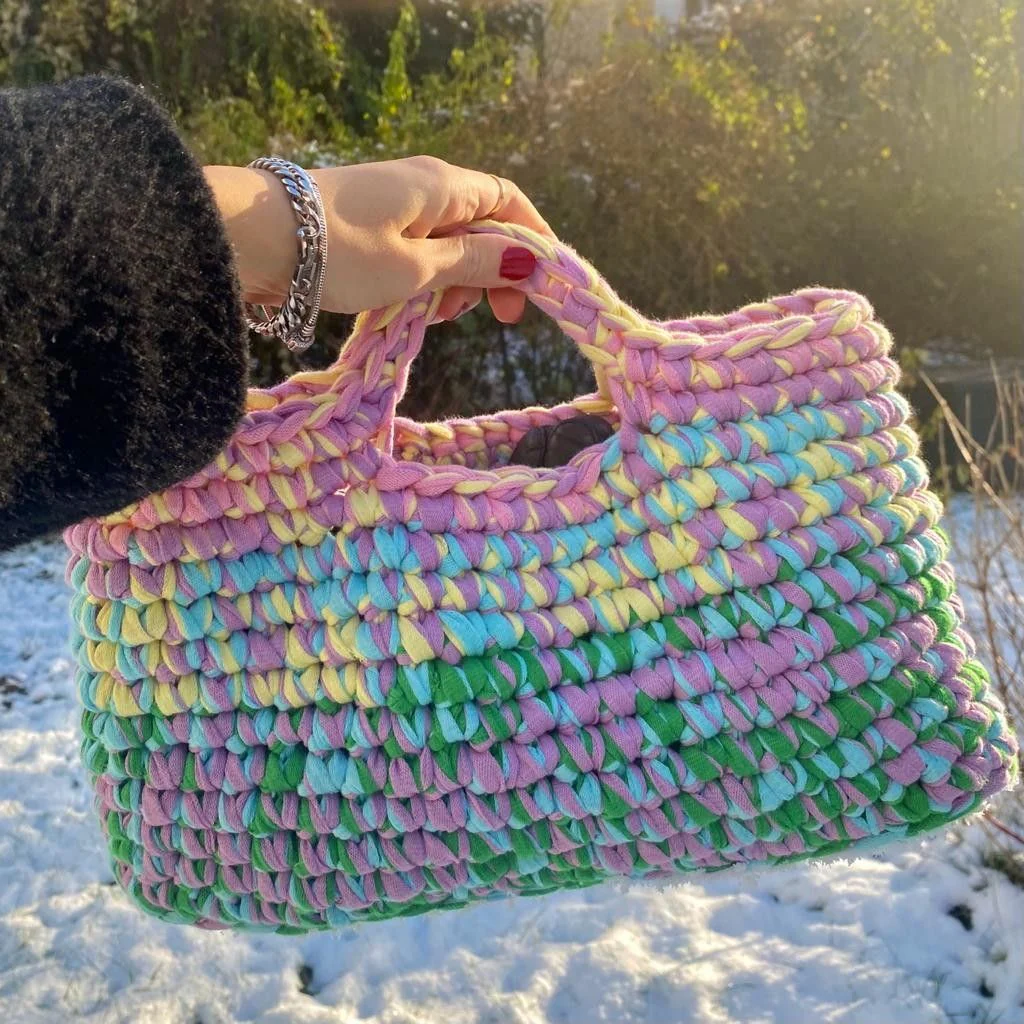 628-crochet-shopper-bag-1.jpg