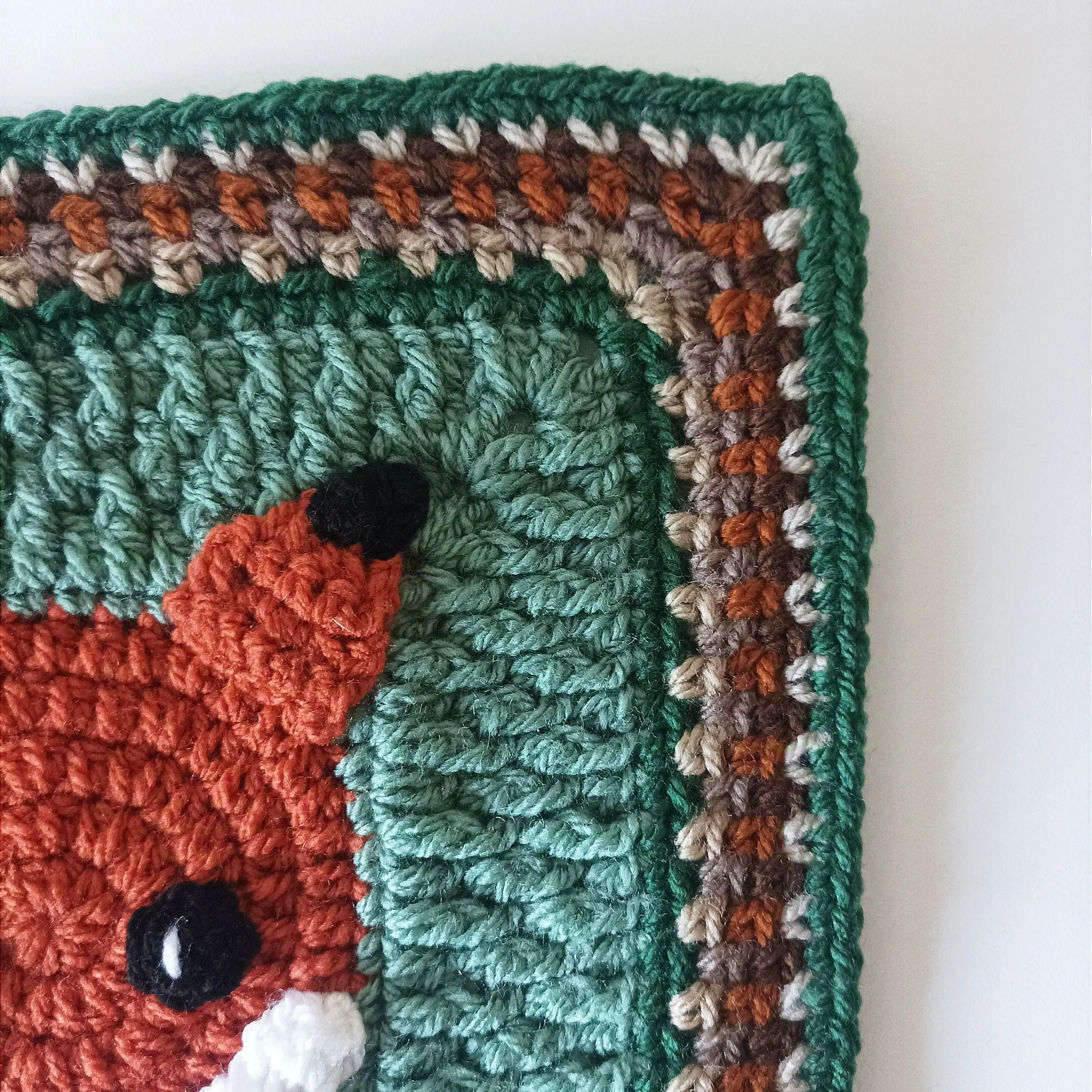 6320-woodland-baby-blanket-1.webp