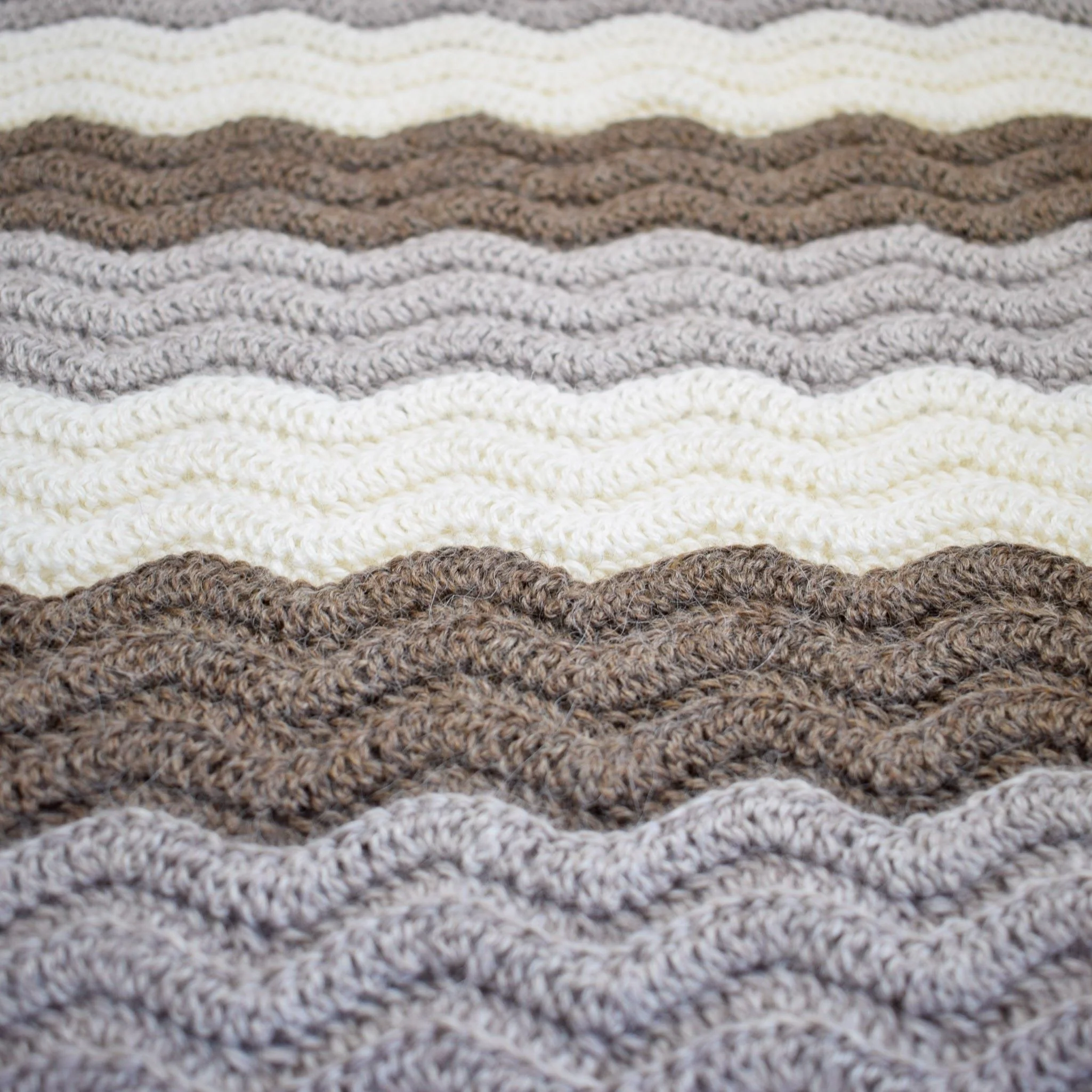 6340-tilde-alpaca-baby-blanket-1.webp