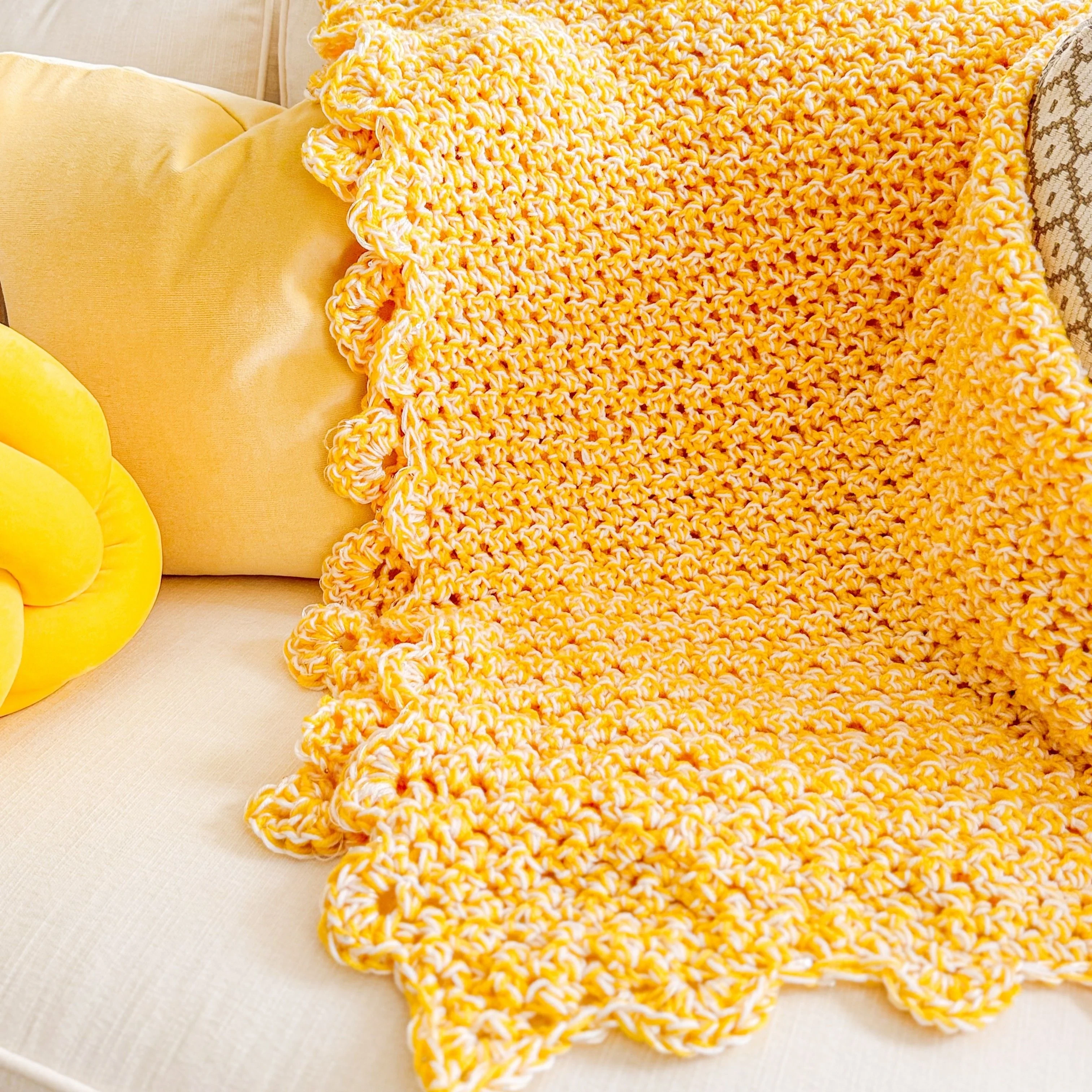 6349-sweet-lemonade-blanket-1.webp