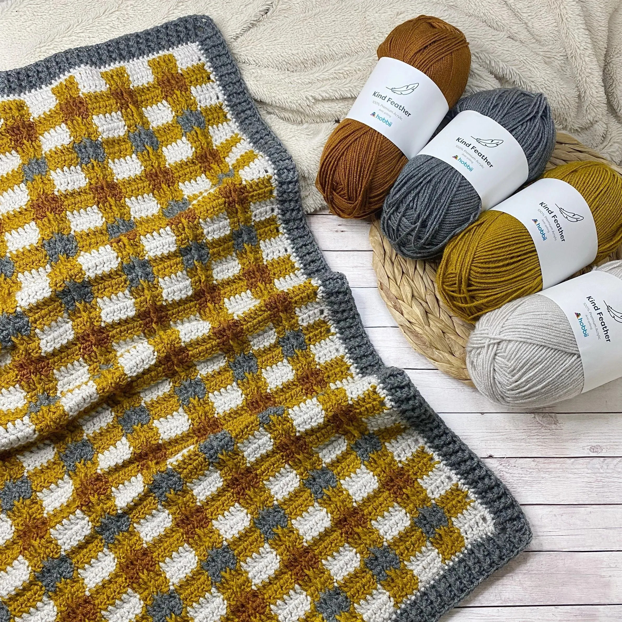 Cozy Plaid - Blanket