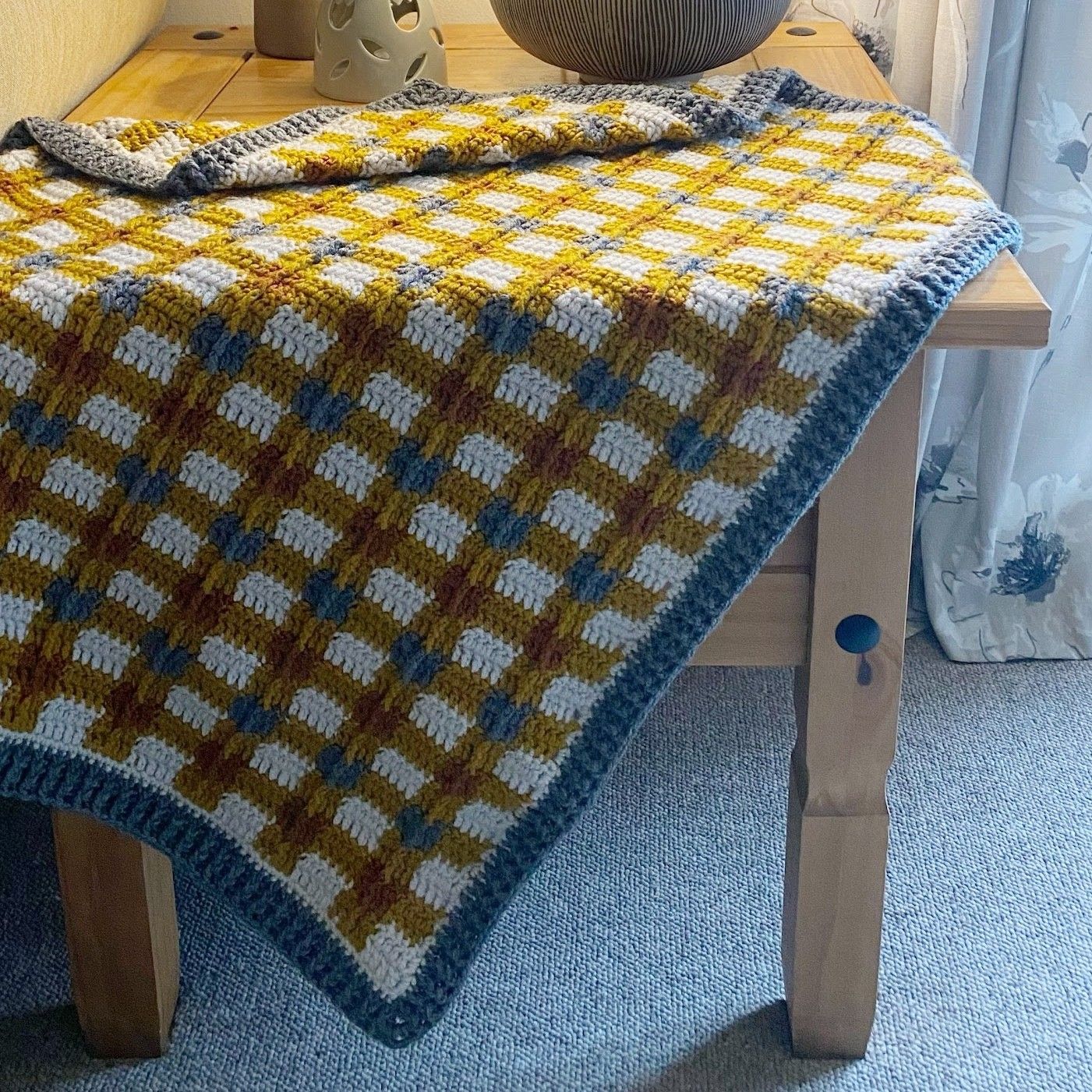 6367-cozy-plaid-blanket-1.webp