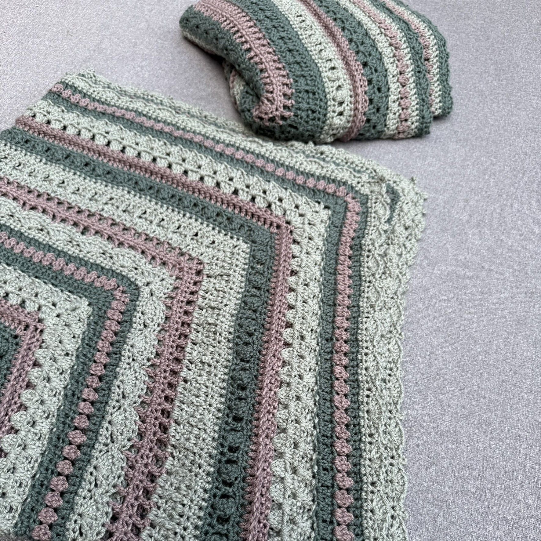 6422-summer-lullaby-blanket-1.webp